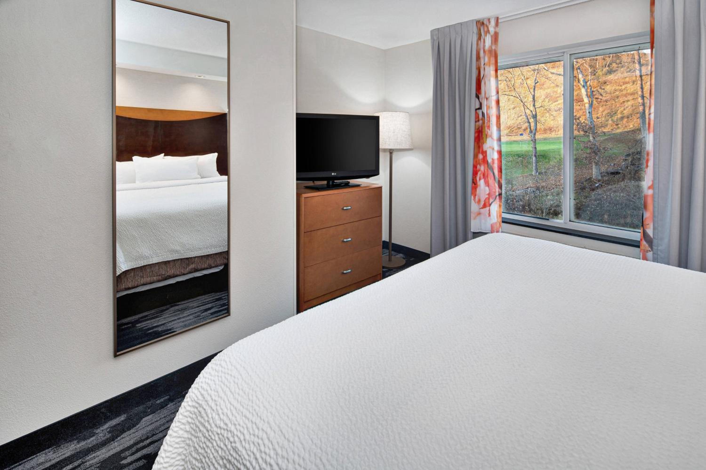 Spacious King Room with Coastline View