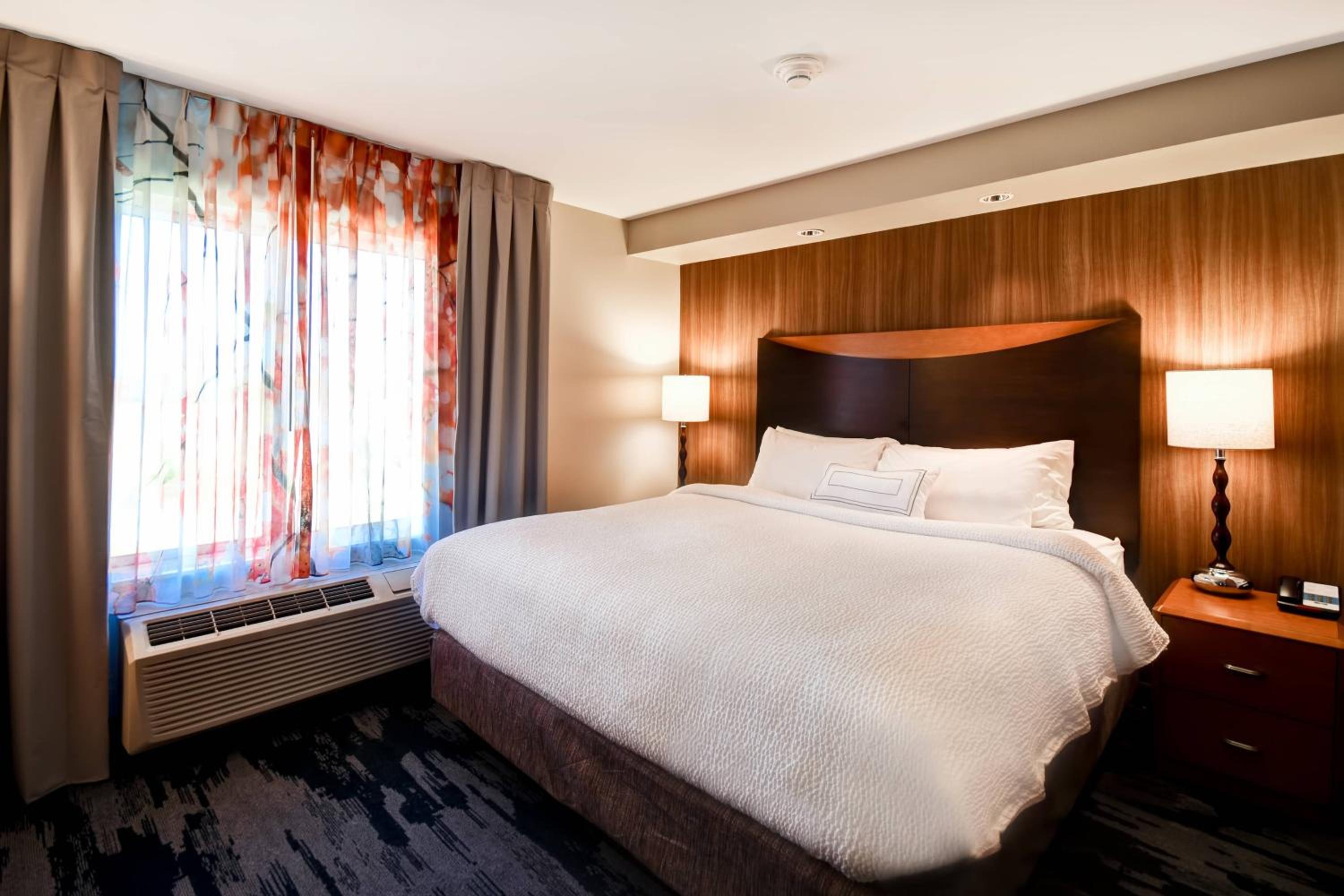 King Suite with Sofa Bed - Photo 2