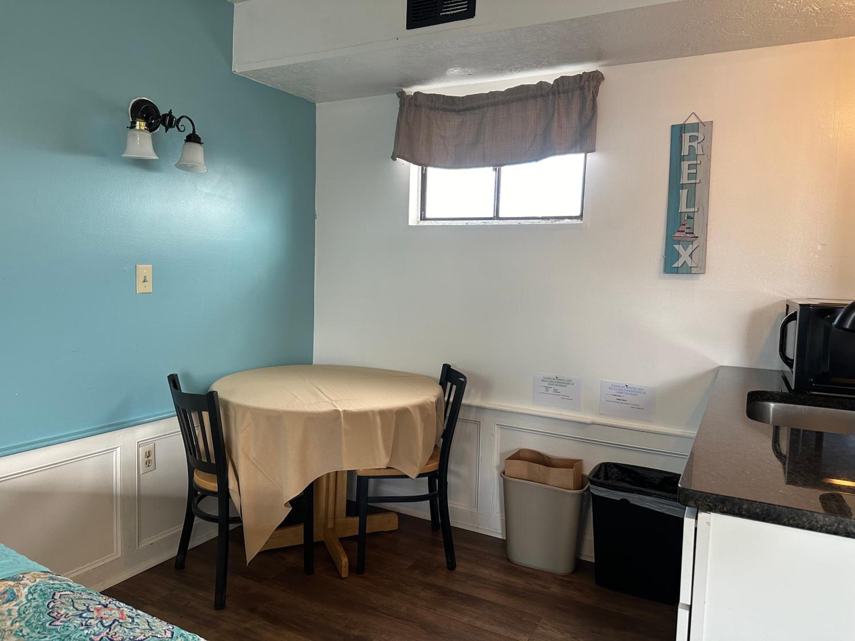 Deluxe Queen Room with Two Queen Beds