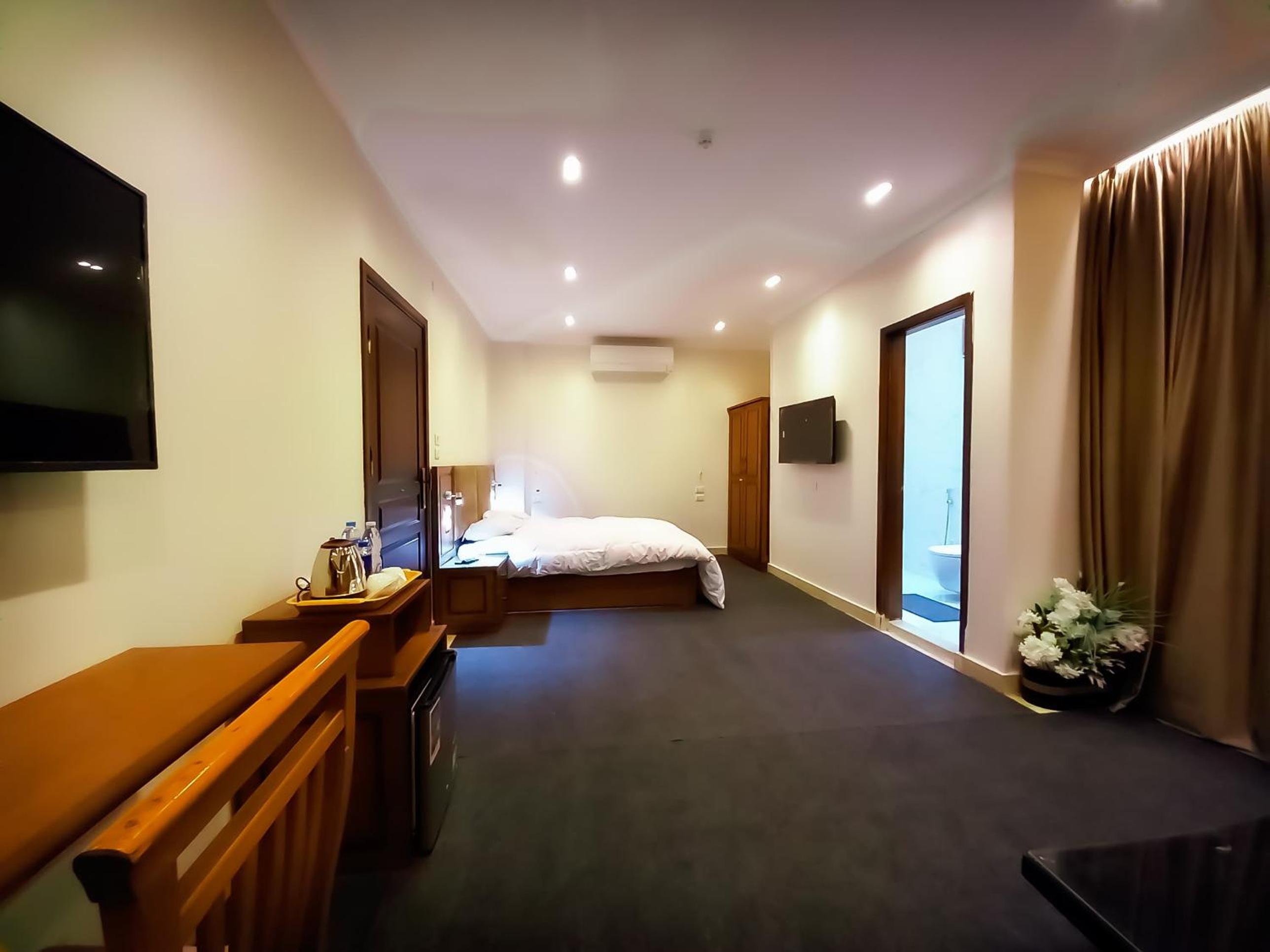 King Suite