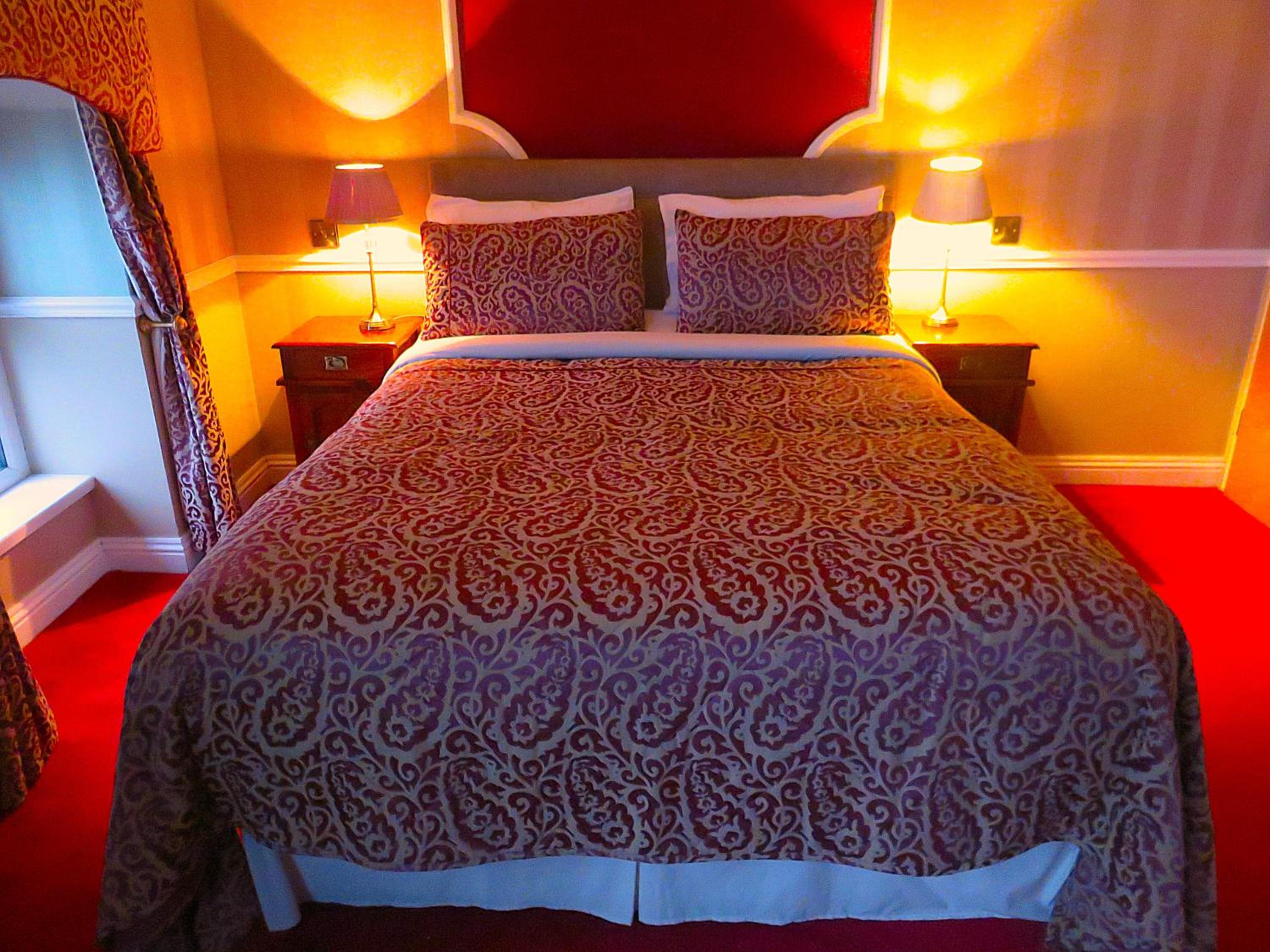 Deluxe King Room with Sea View photo 2