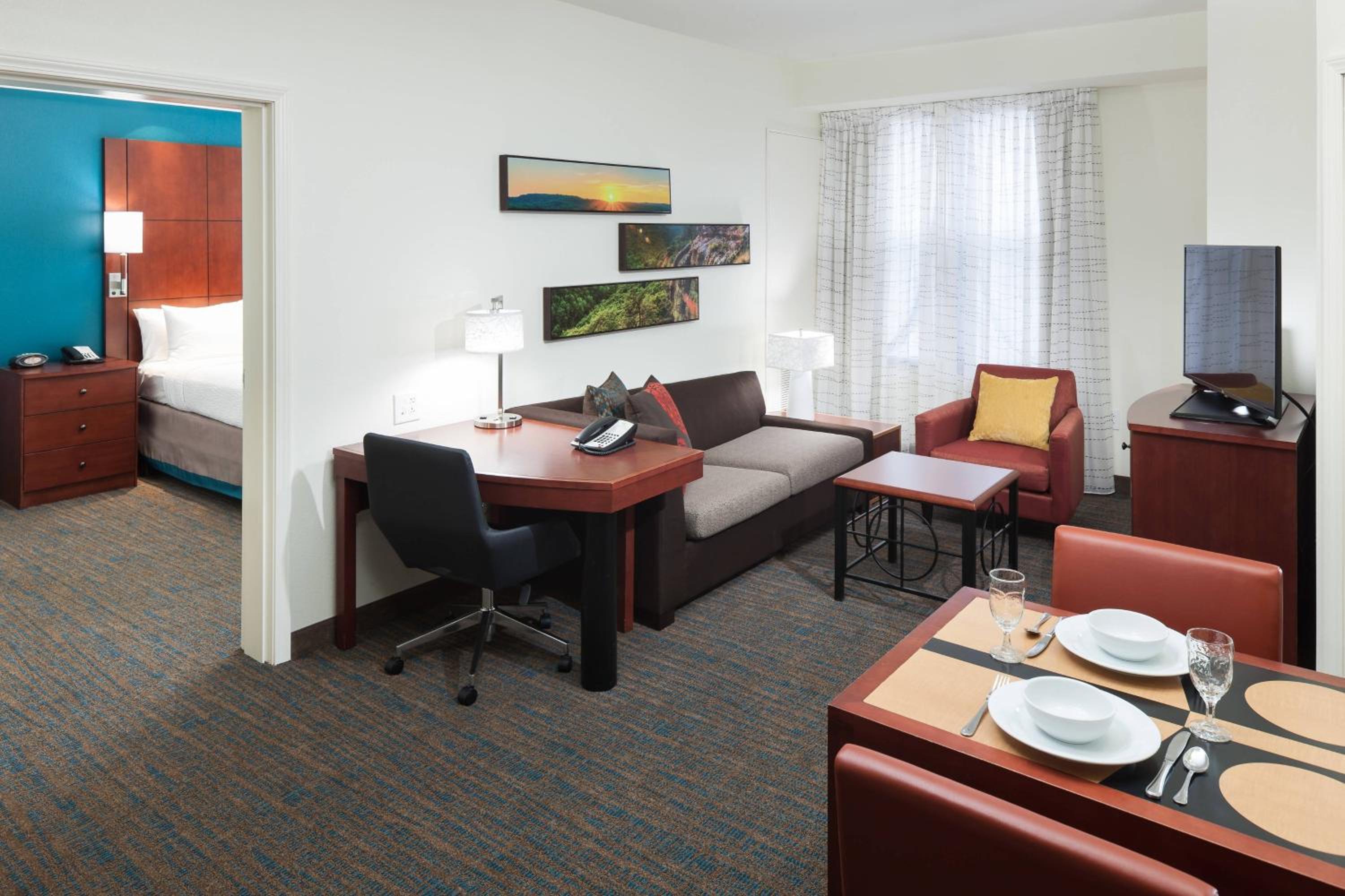 Two-Bedroom Suite photo 1