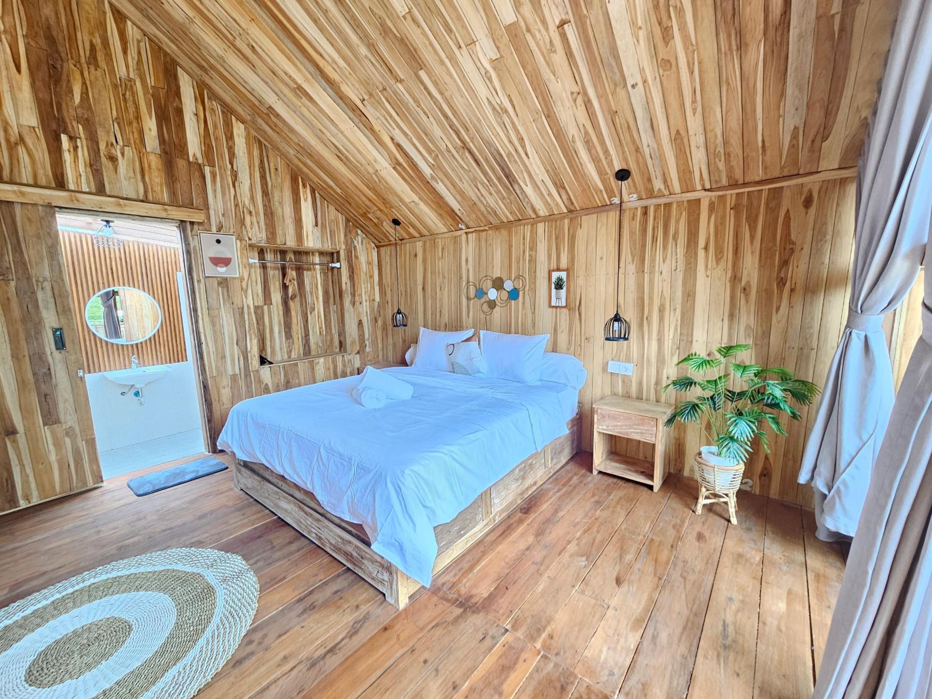 Suite with Mountain View - Photo 1