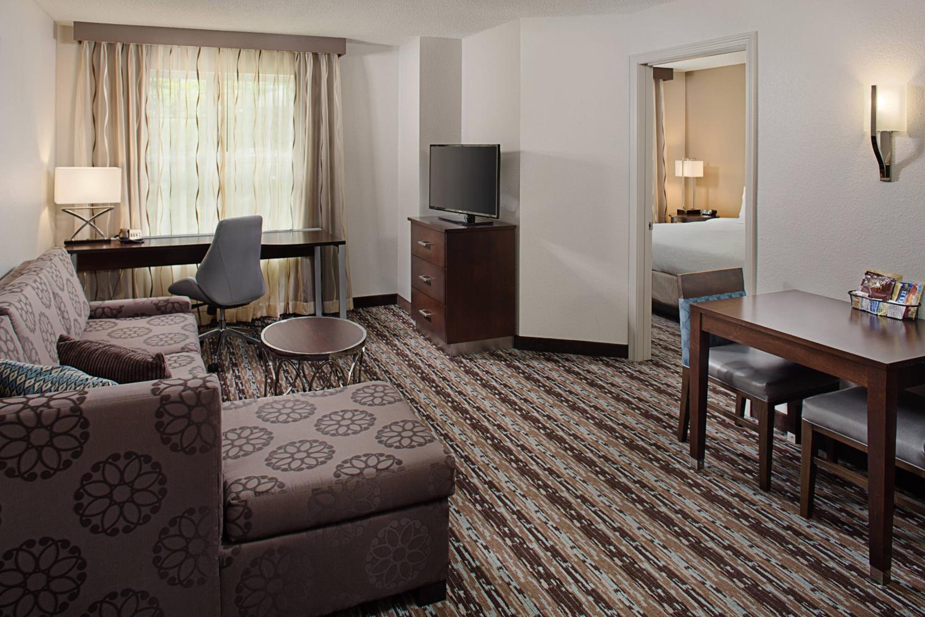 One-Bedroom King Suite with Sofa Bed - Hearing Accessible photo 3