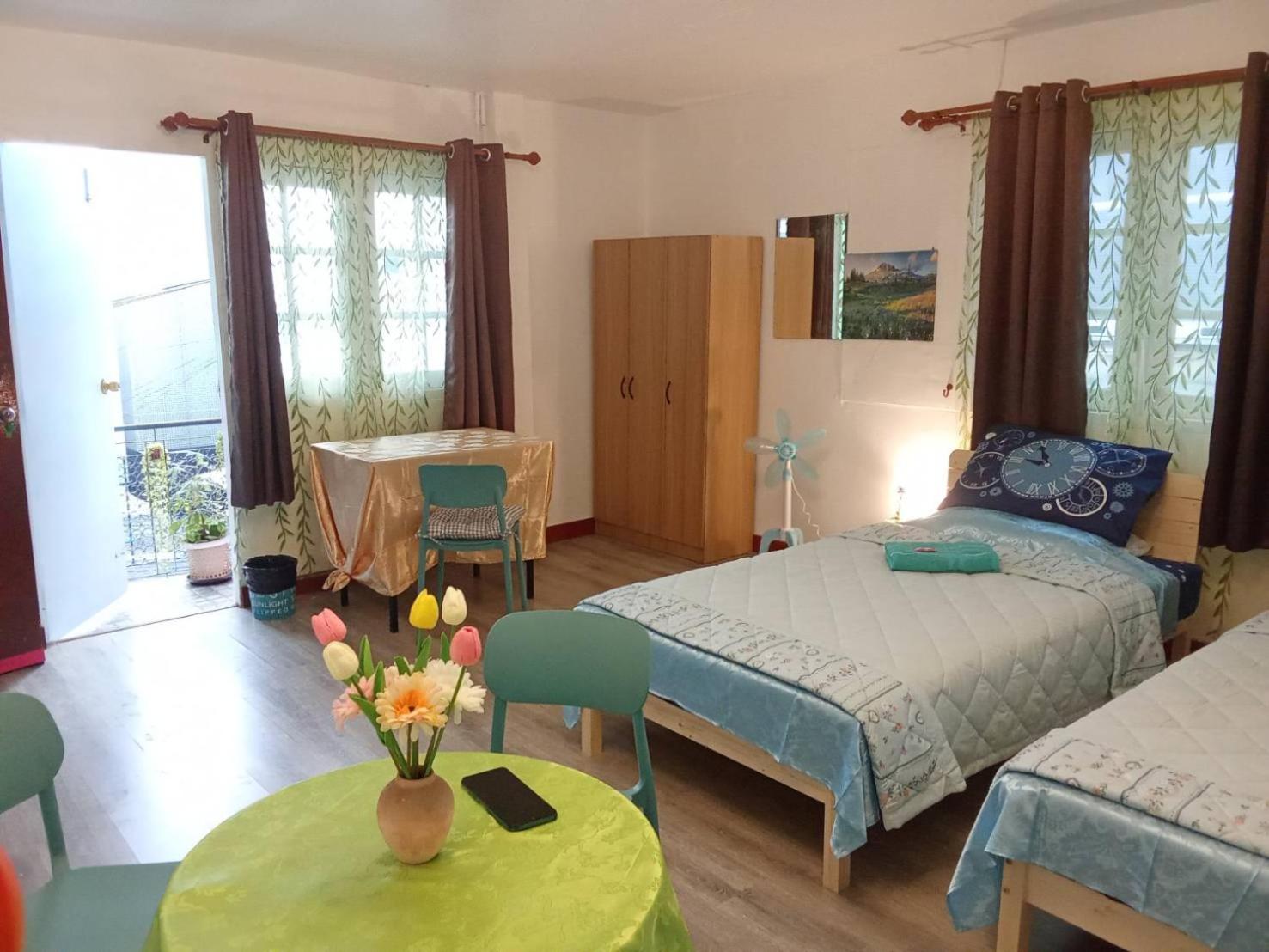 Deluxe Twin Room photo 1