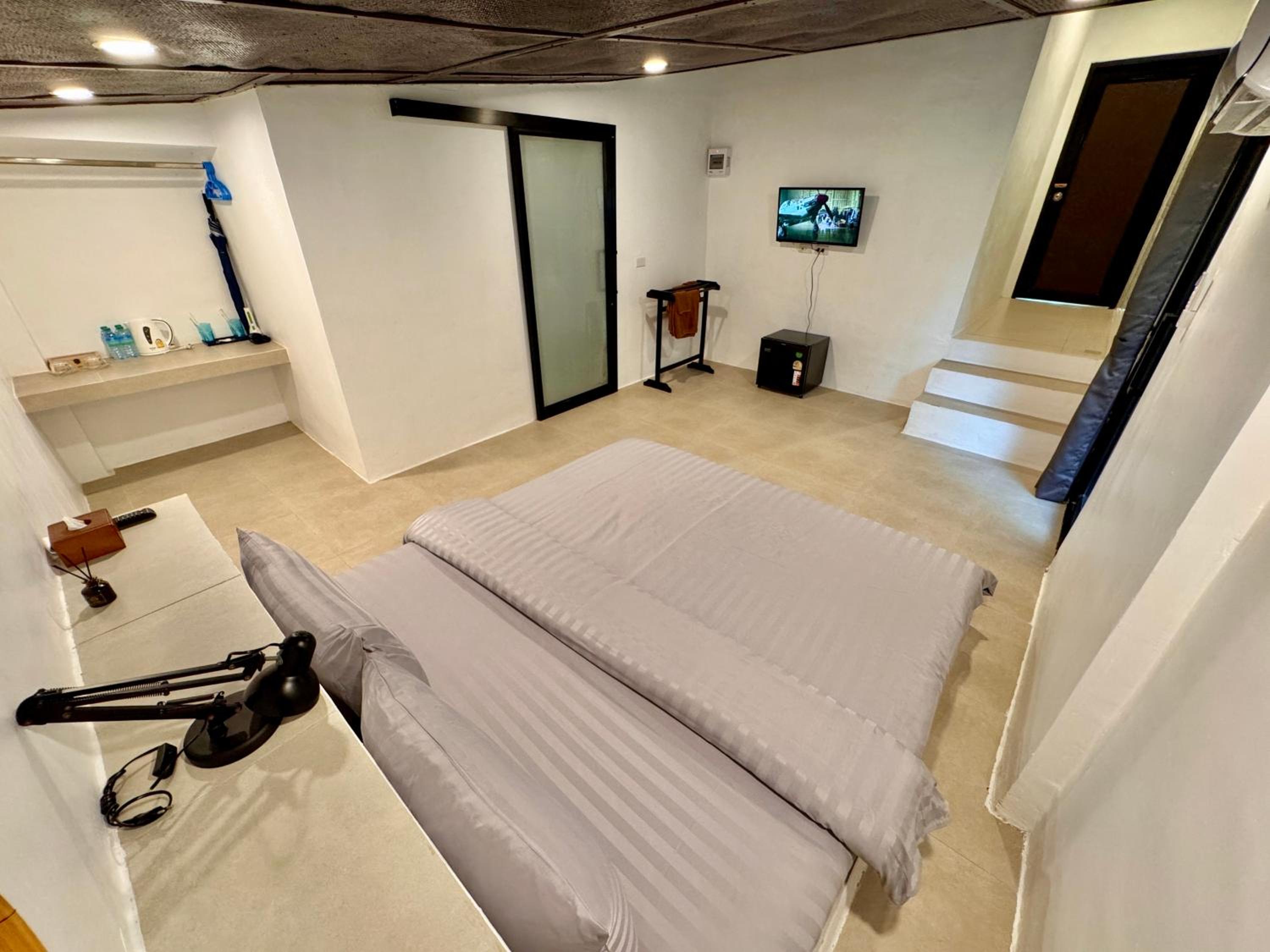 Two-Bedroom Villa - Photo 15