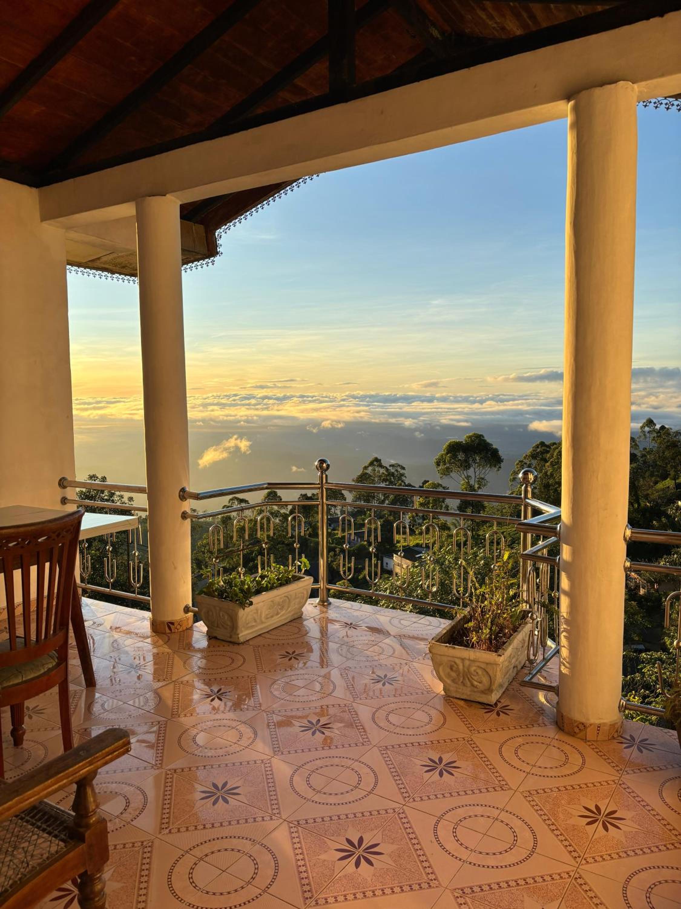 Deluxe Double or Twin Room with Mountain View photo 2