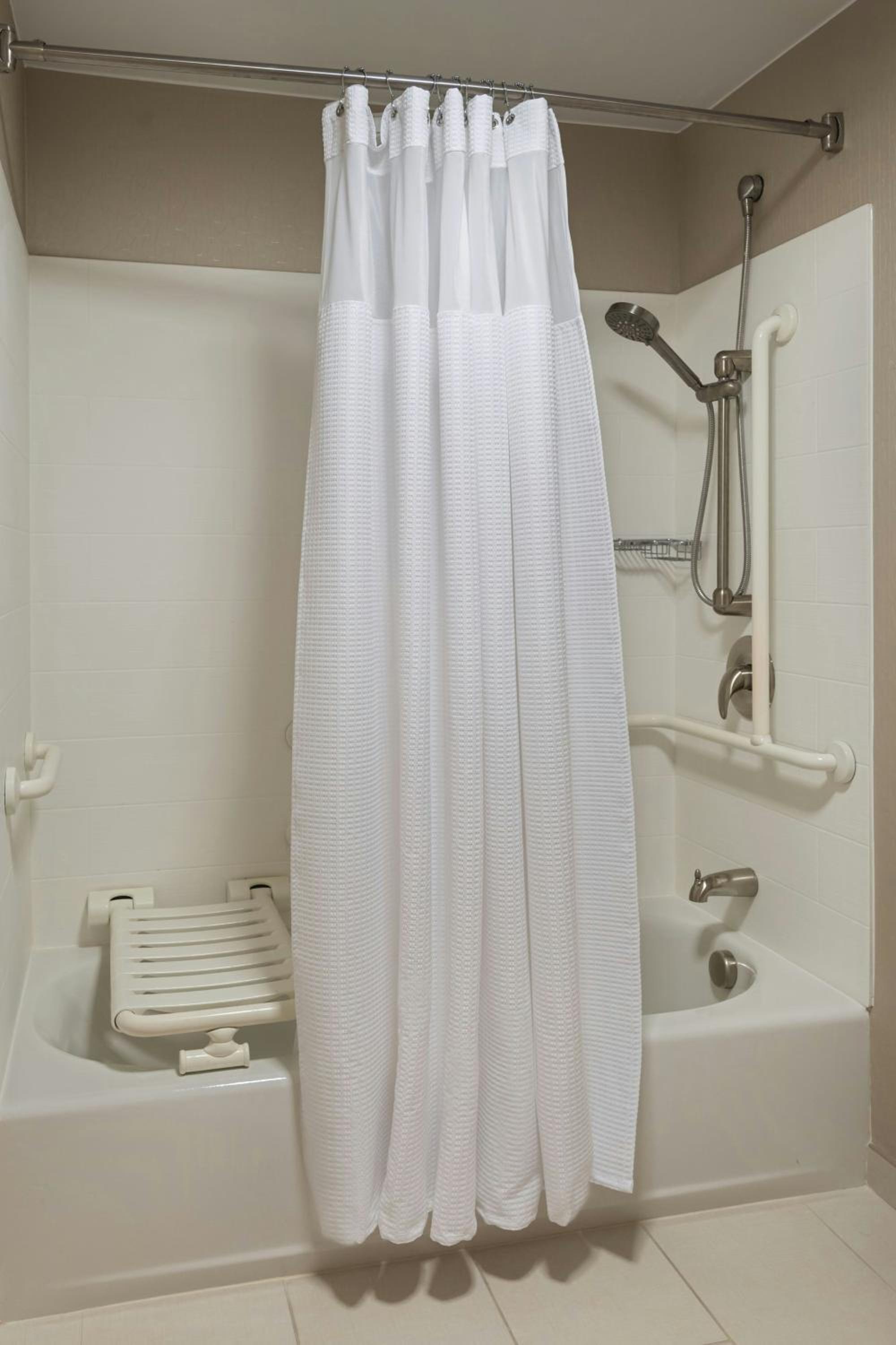 Executive King Suite with Roll-In Shower - Mobility Accesible - Photo 5