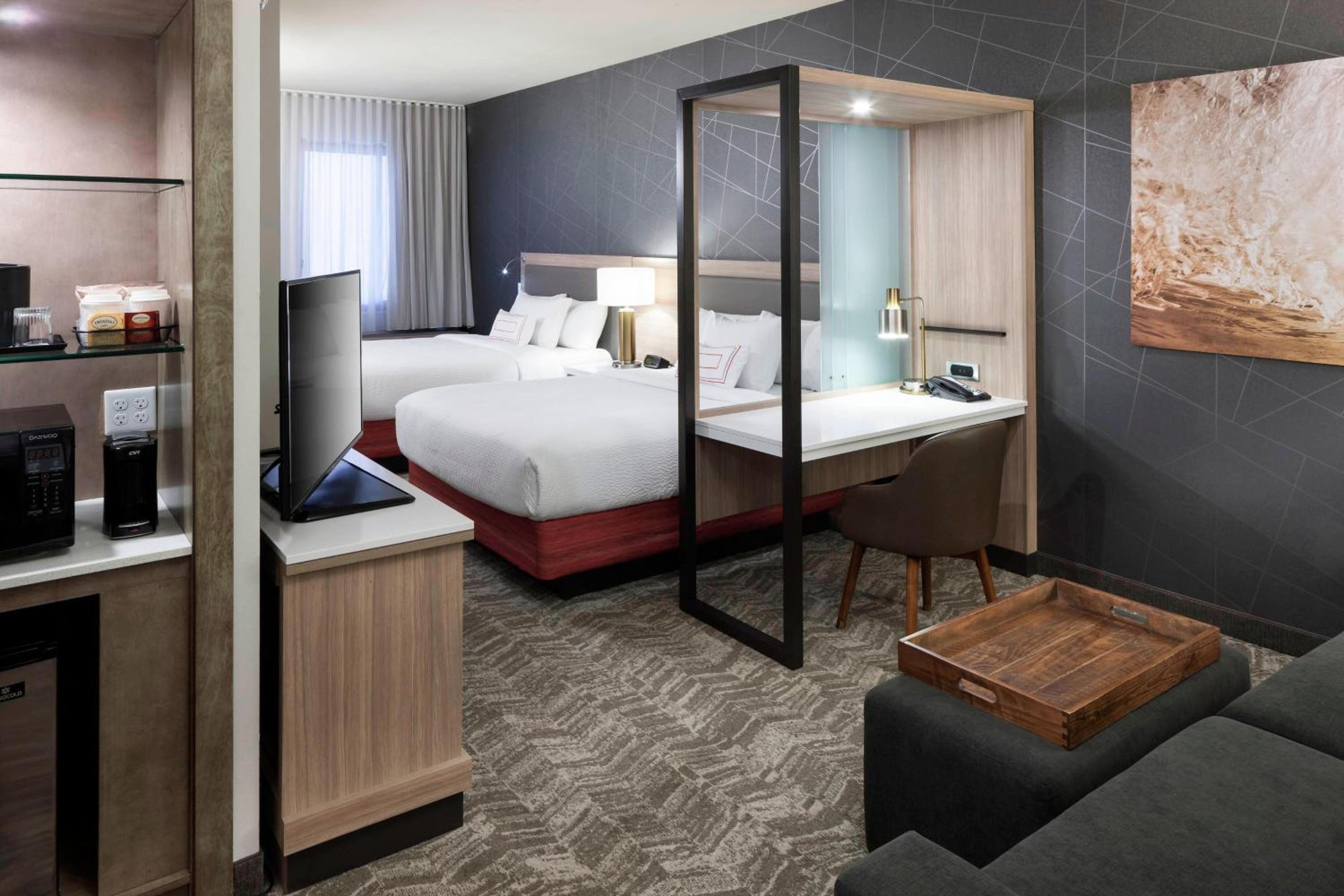 Two Queen Suite with Sofa Bed and Roll-in Shower - Mobility and Hearing Accessible photo 2