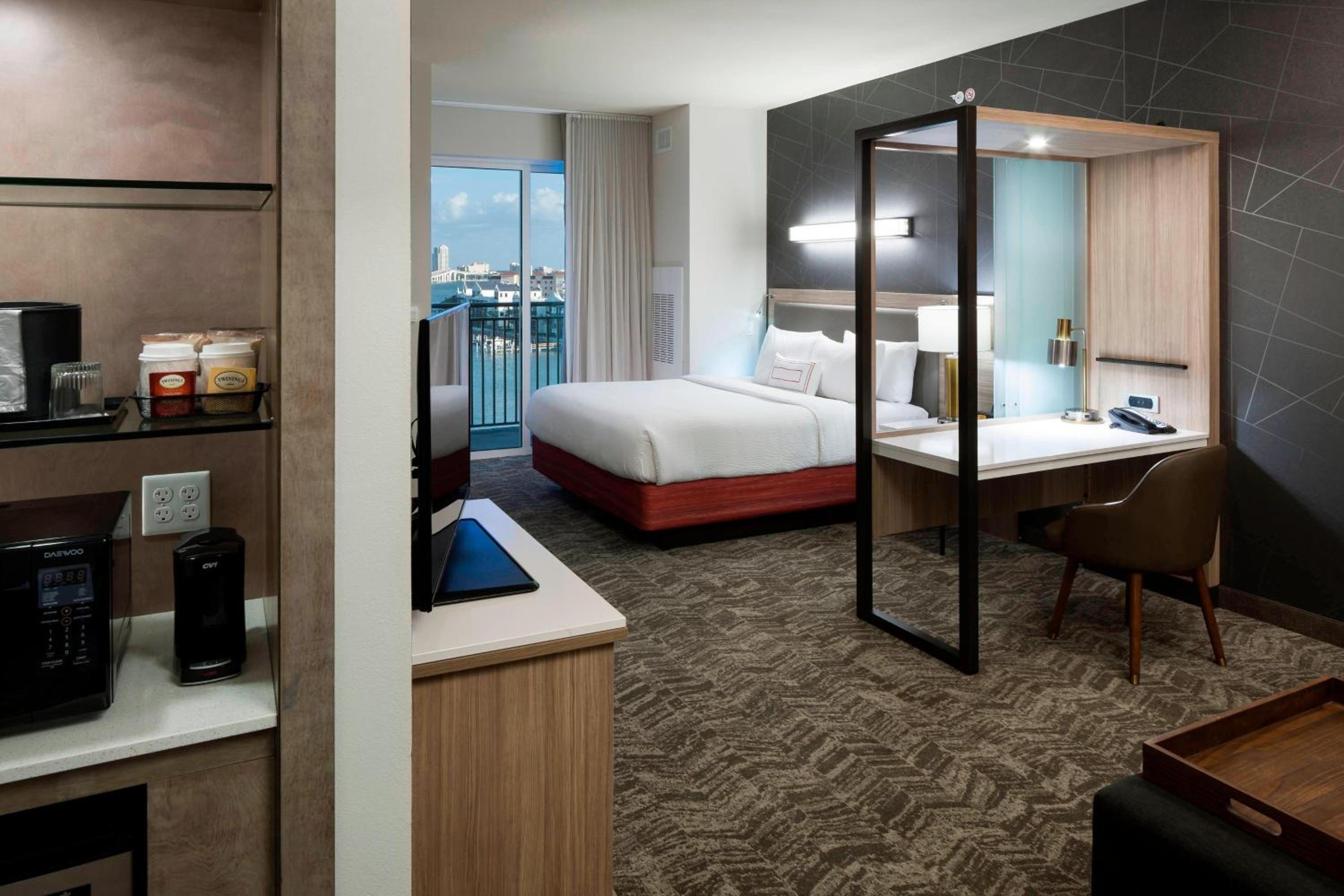 King Suite with Sofa Bed and Balcony - Hearing Accessible photo 1