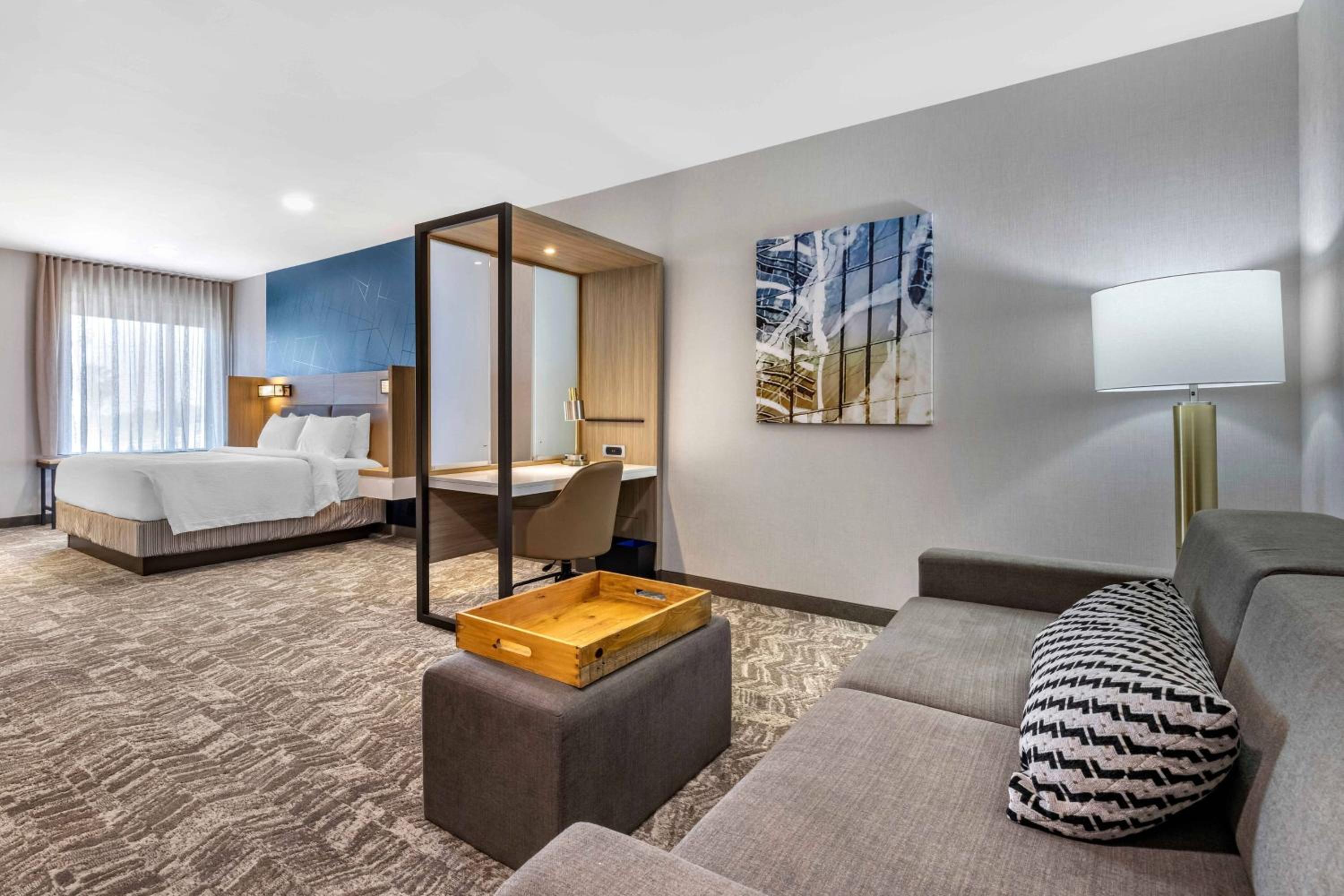 King Suite with Trundle Bed