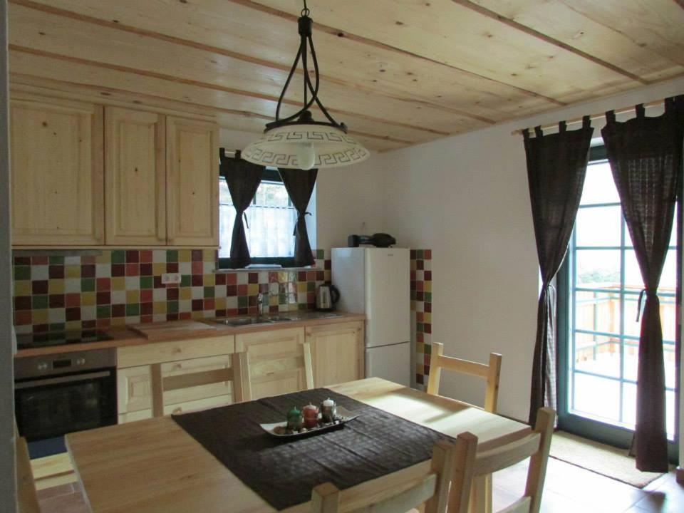 Apartment with Mountain View - Photo 10
