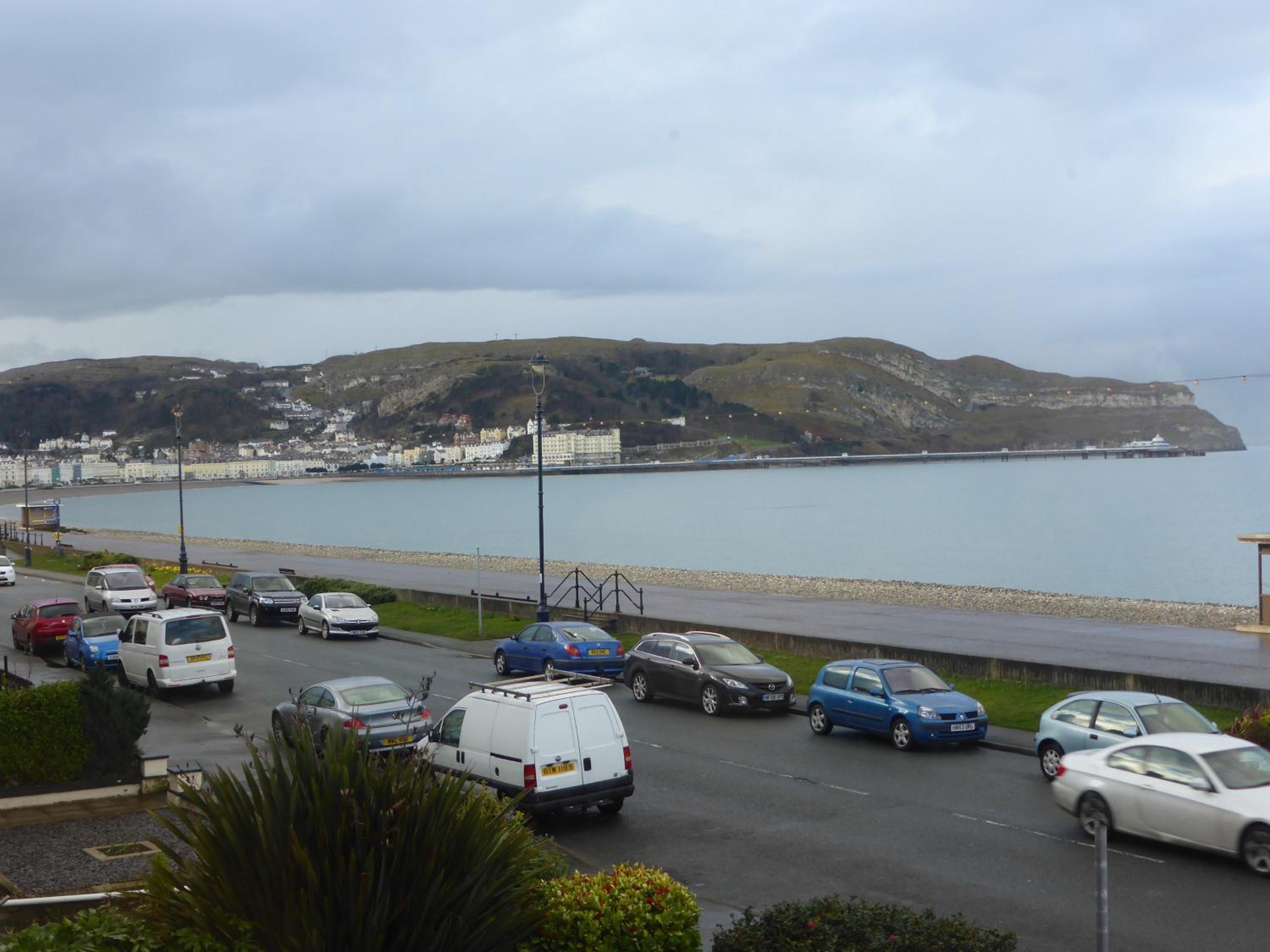 Superior Double Room with Sea View - Photo 10