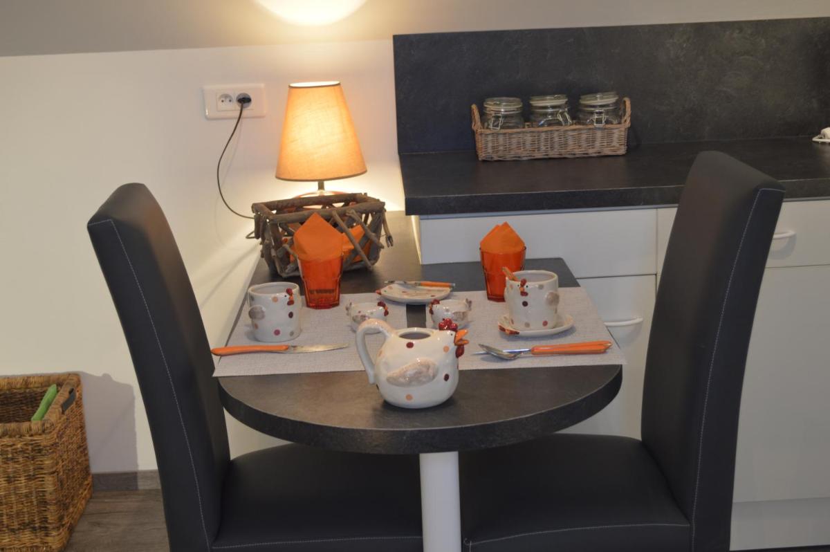 One-Bedroom Cottage (2 Adults) photo 3
