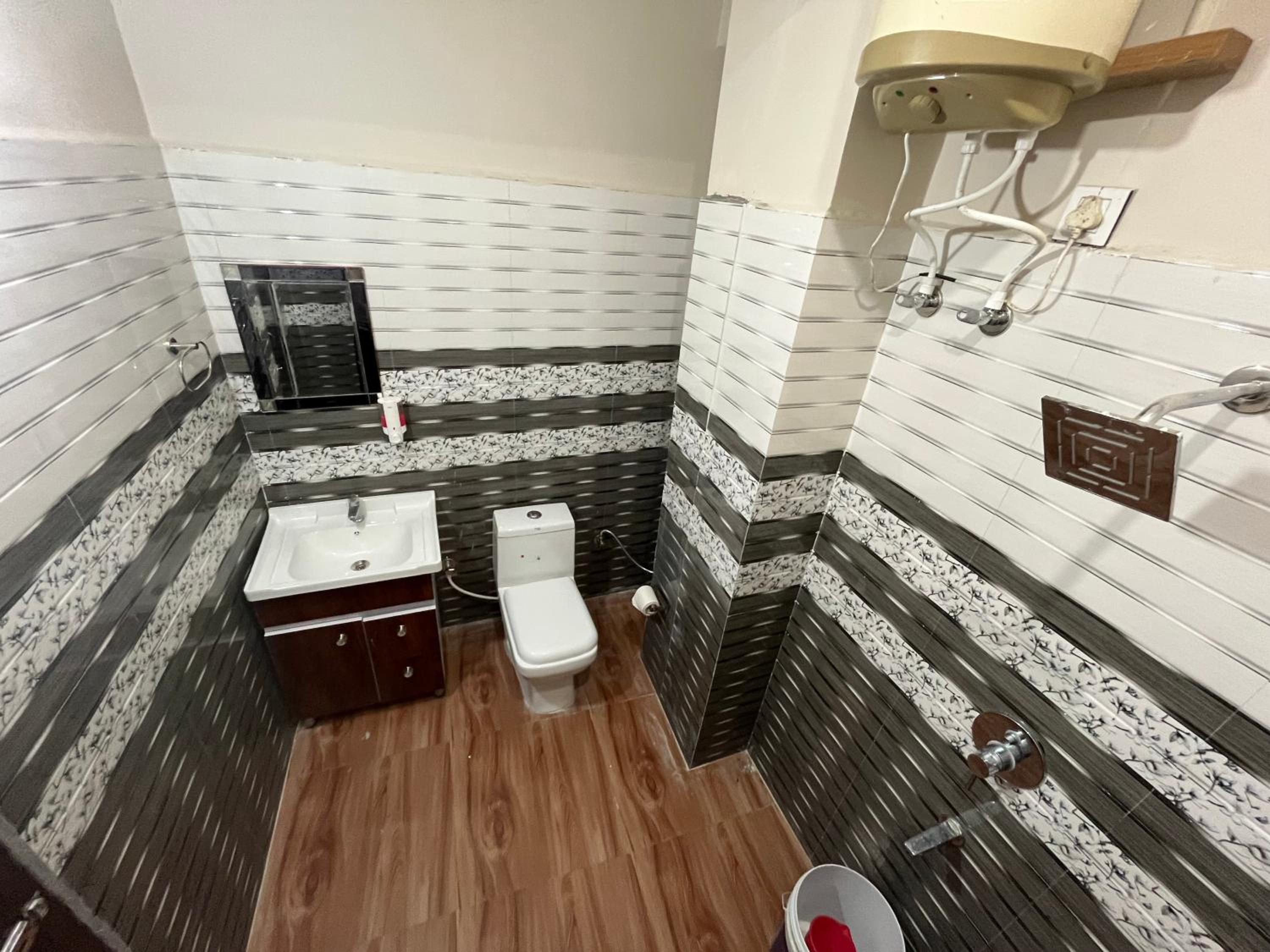 Budget Double Room photo 3
