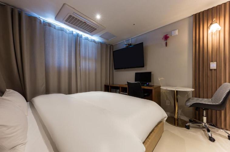 Standard Double Room photo 1