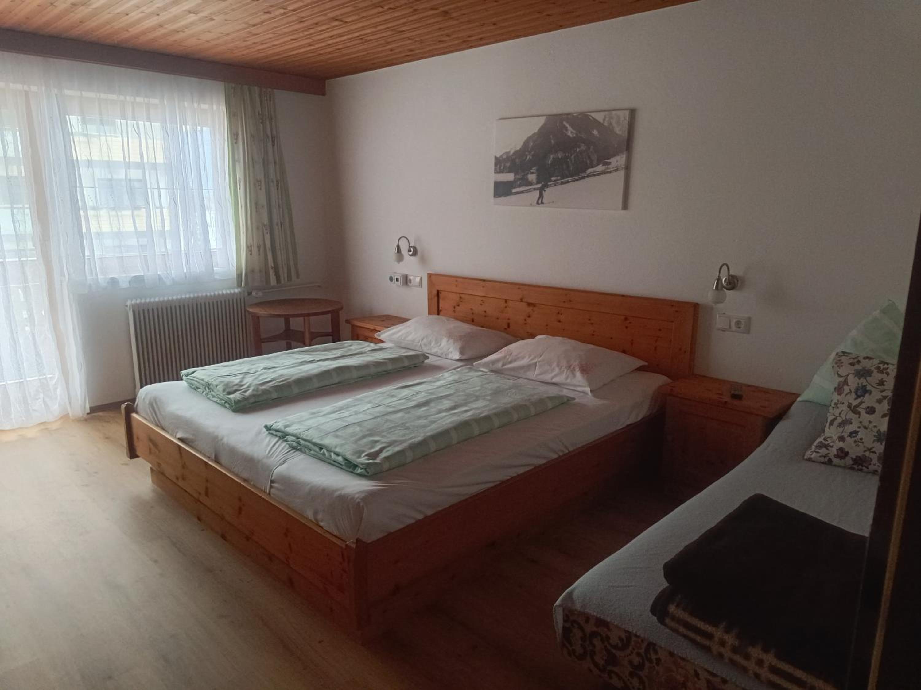 Standard Double Room photo 2