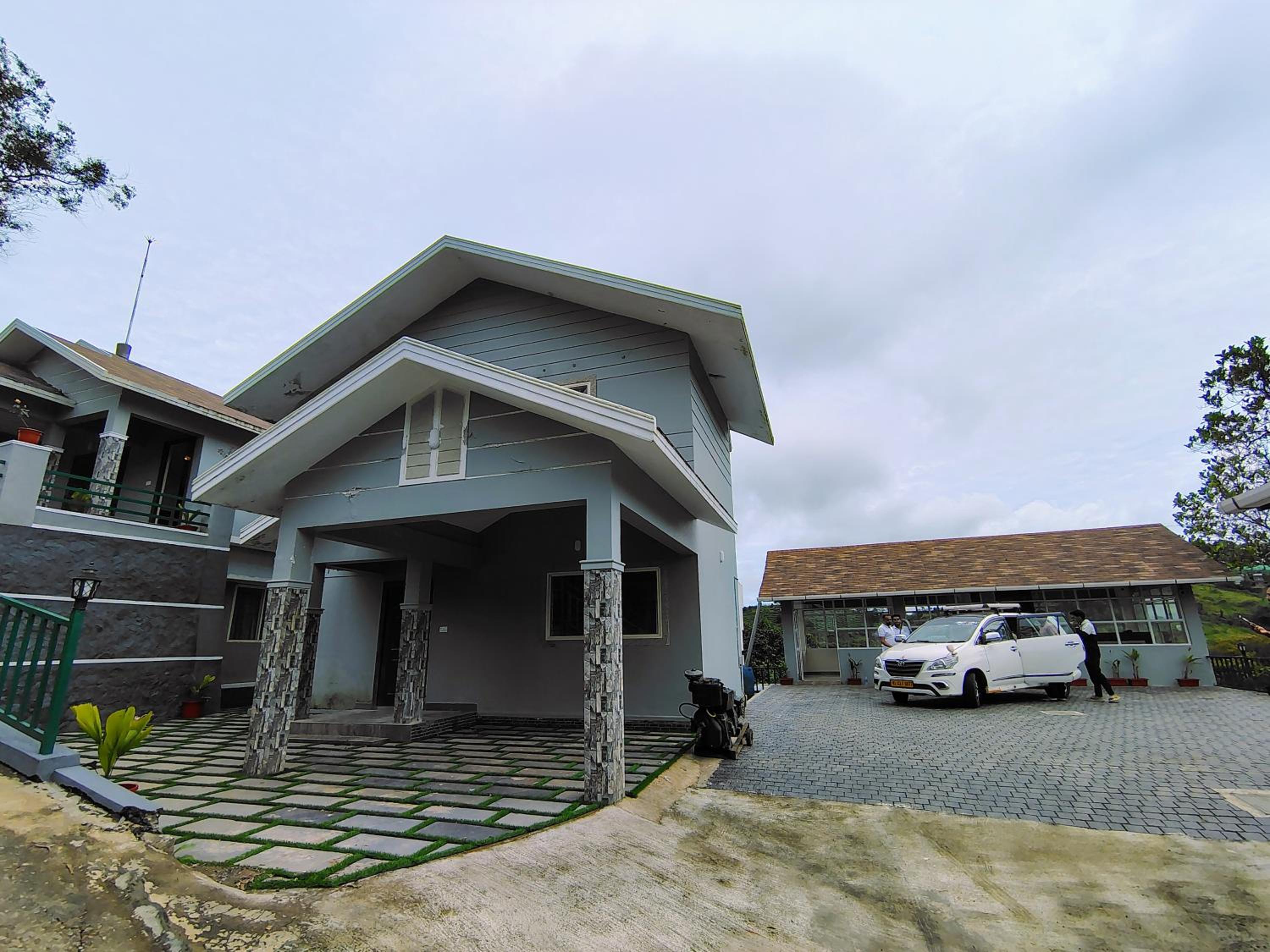 Two-Bedroom Villa - Photo 10