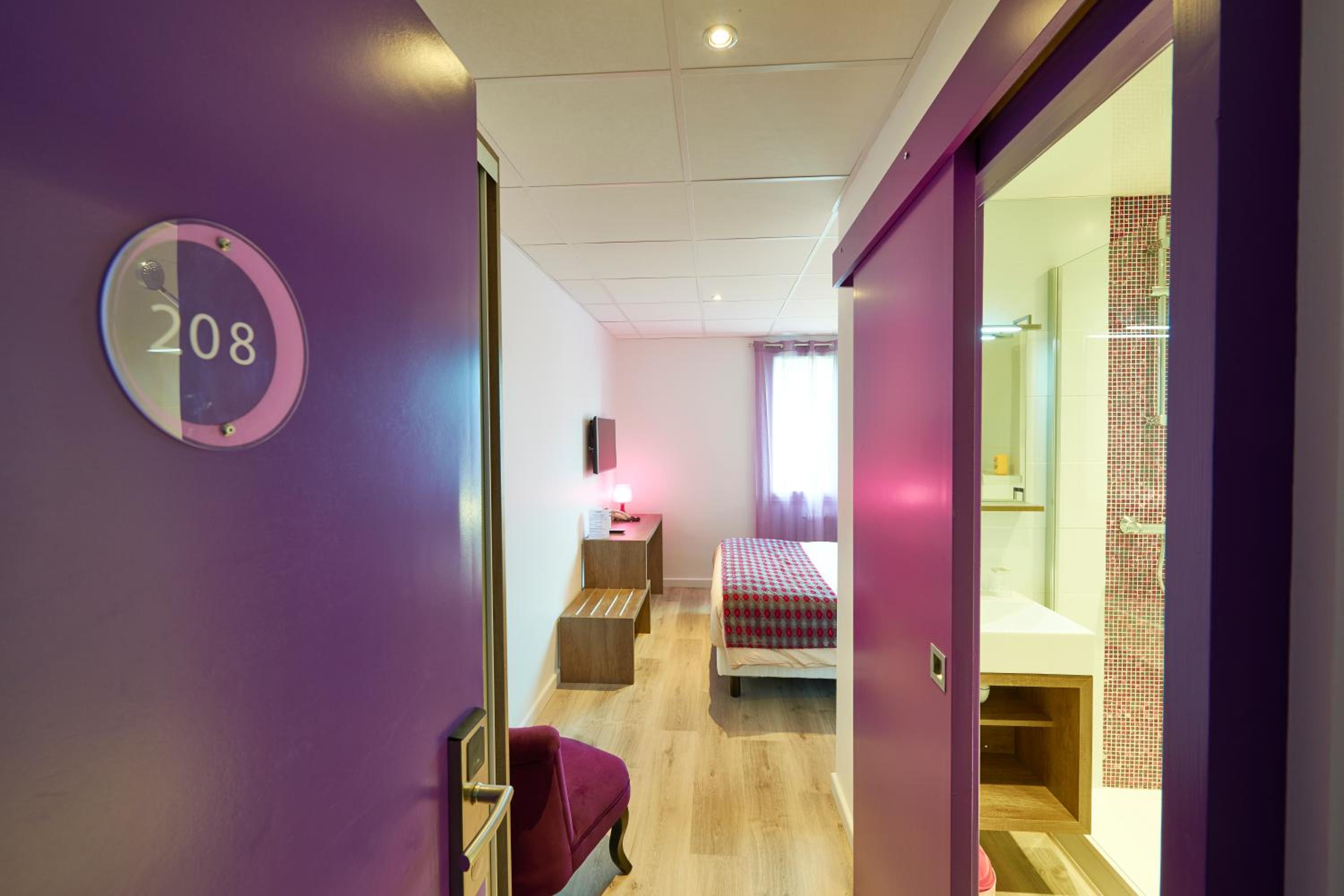 Superior Double Room - Photo 9