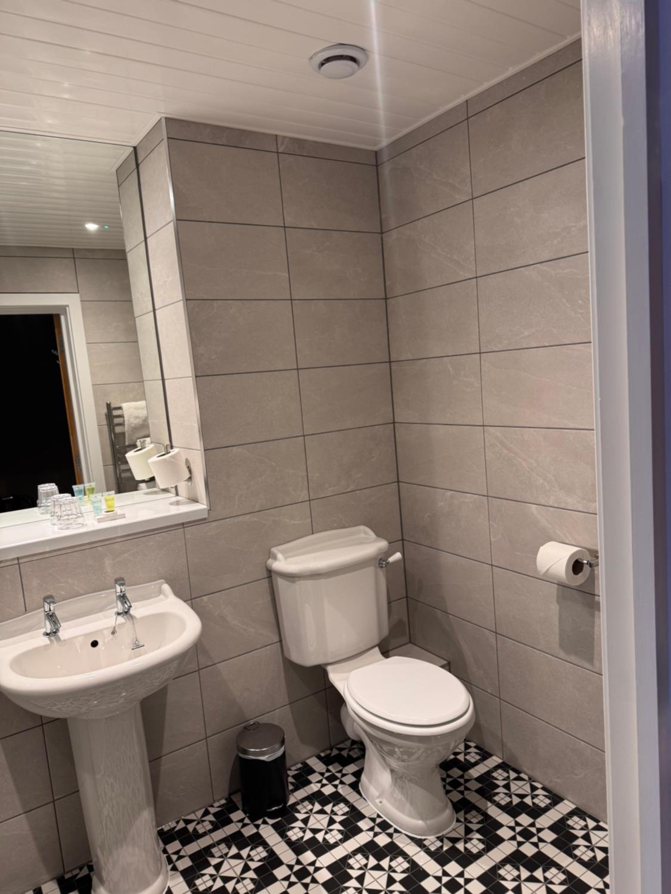 Twin Room with Terrace - Photo 7