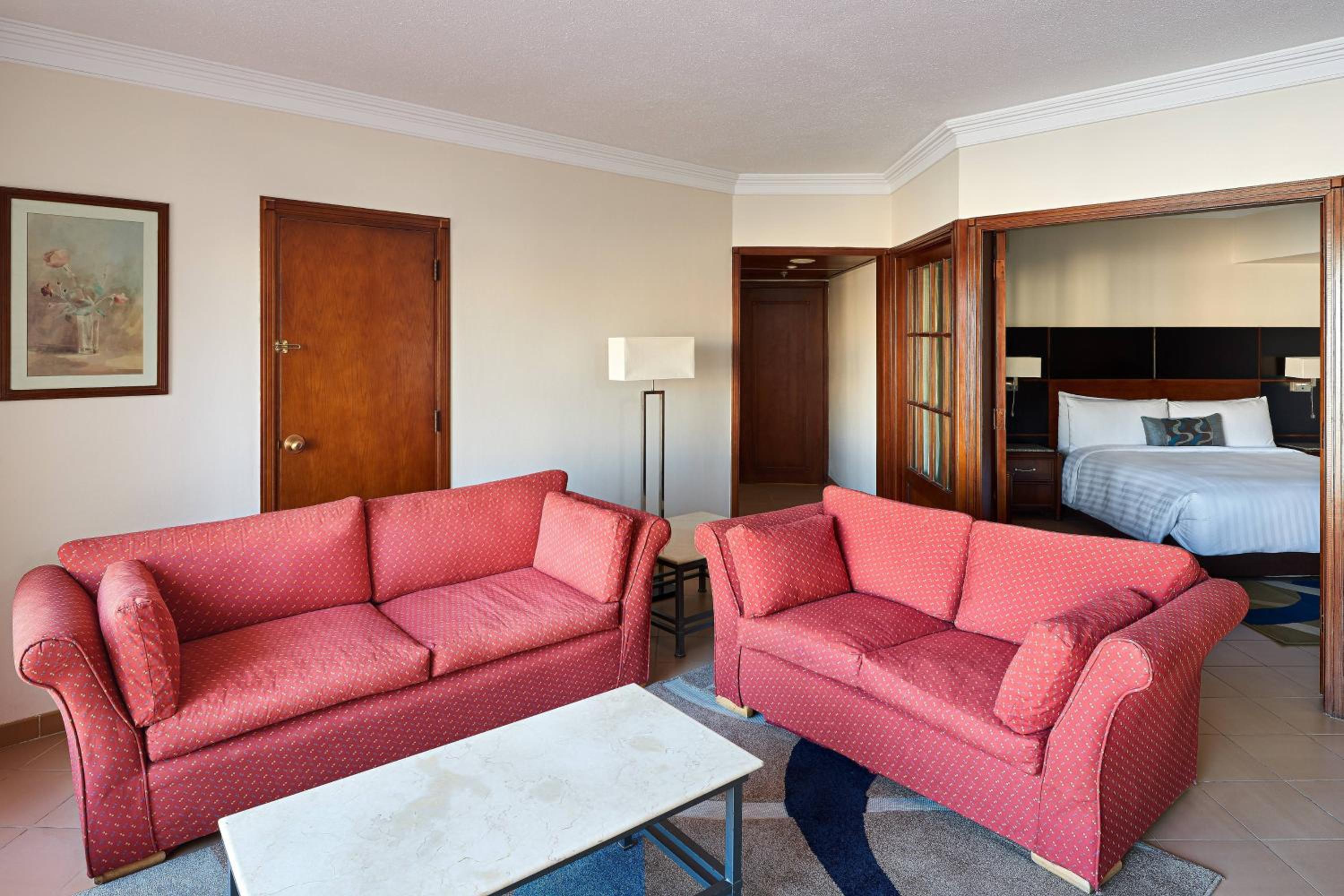 One-Bedroom Cupid King Suite with Sea View - Photo 5