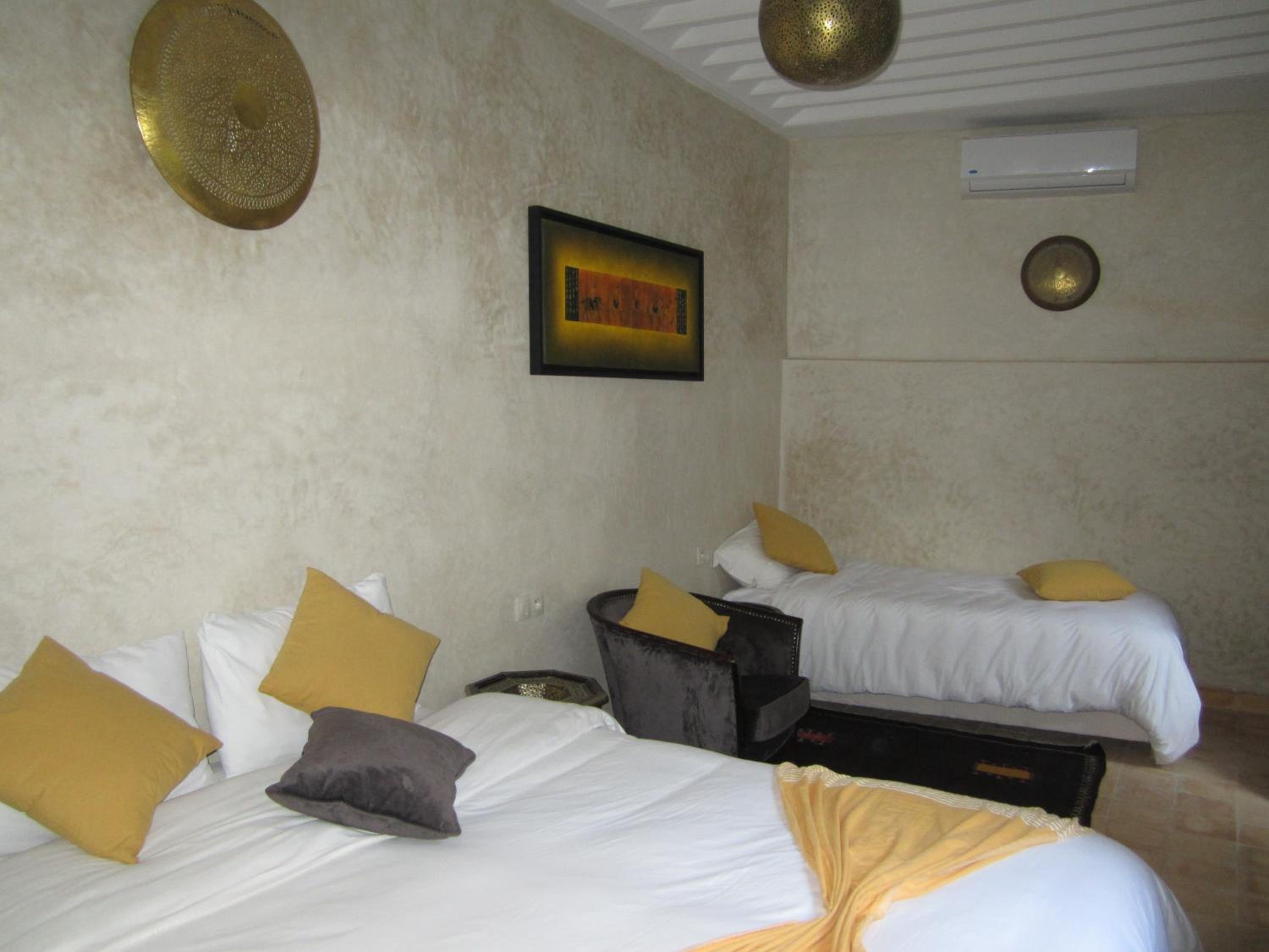 Superior Triple Room - Photo 5