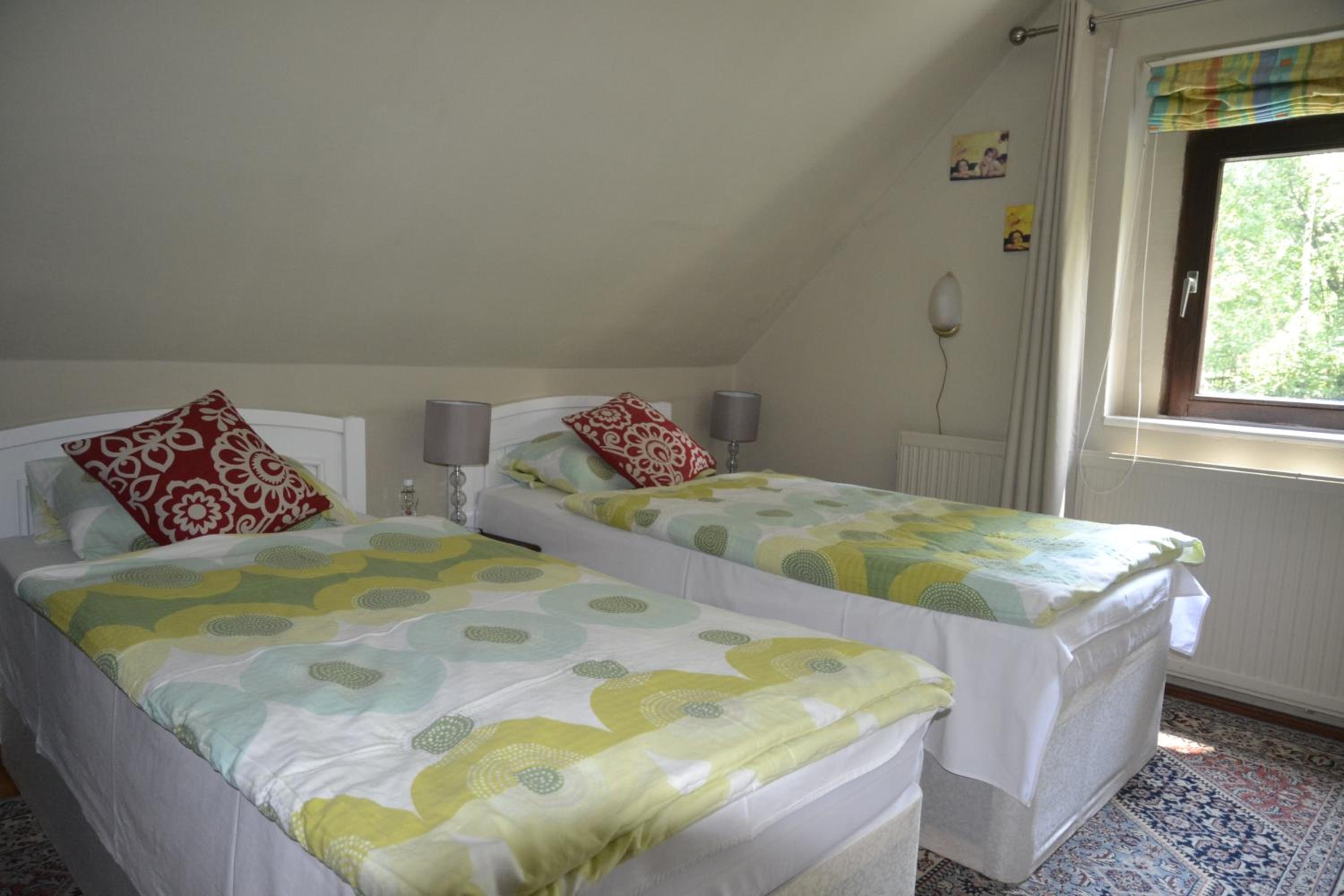 Four-Bedroom House photo 1