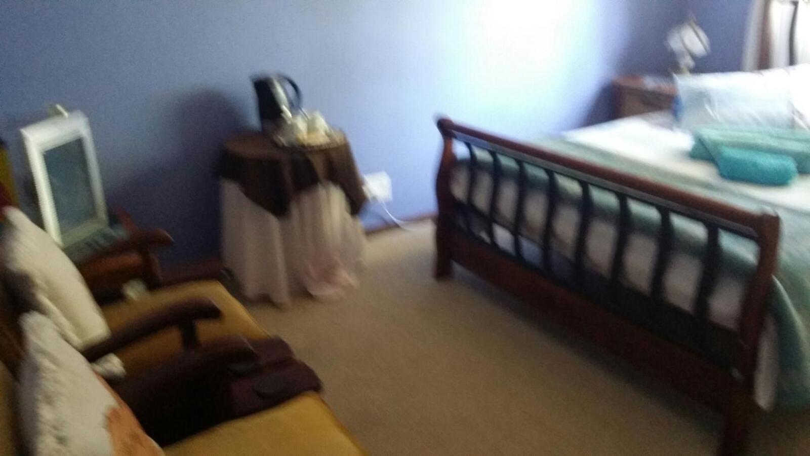 Economy Quadruple Room - Photo 6