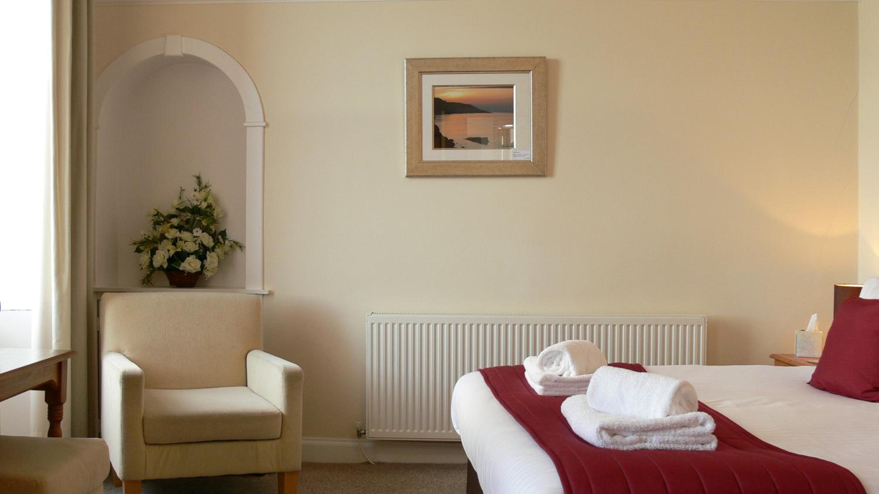 Double or Twin Room with Sea View photo 2
