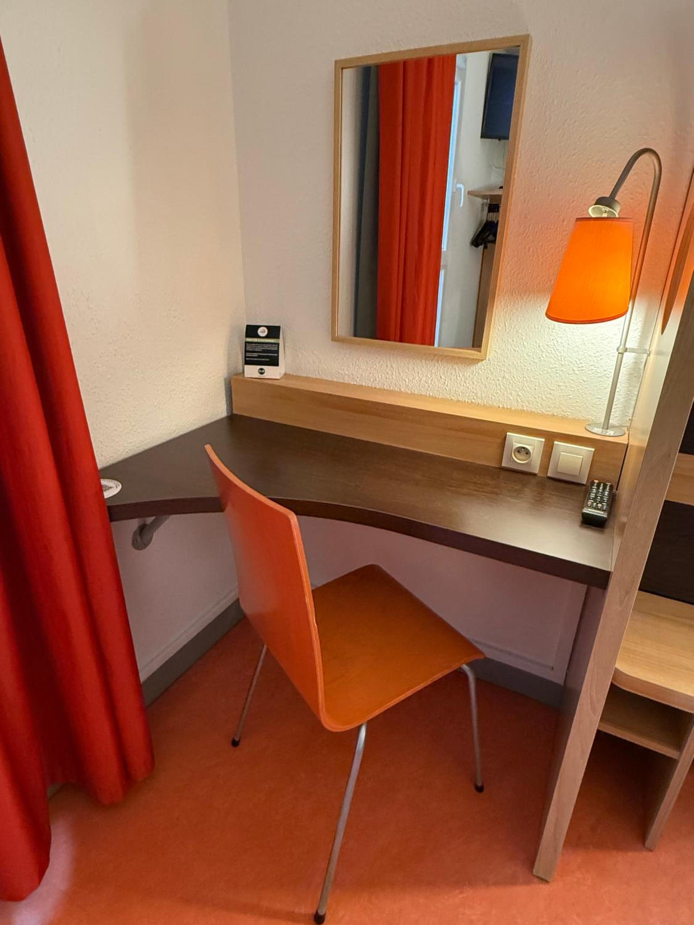Double Room - Photo 3