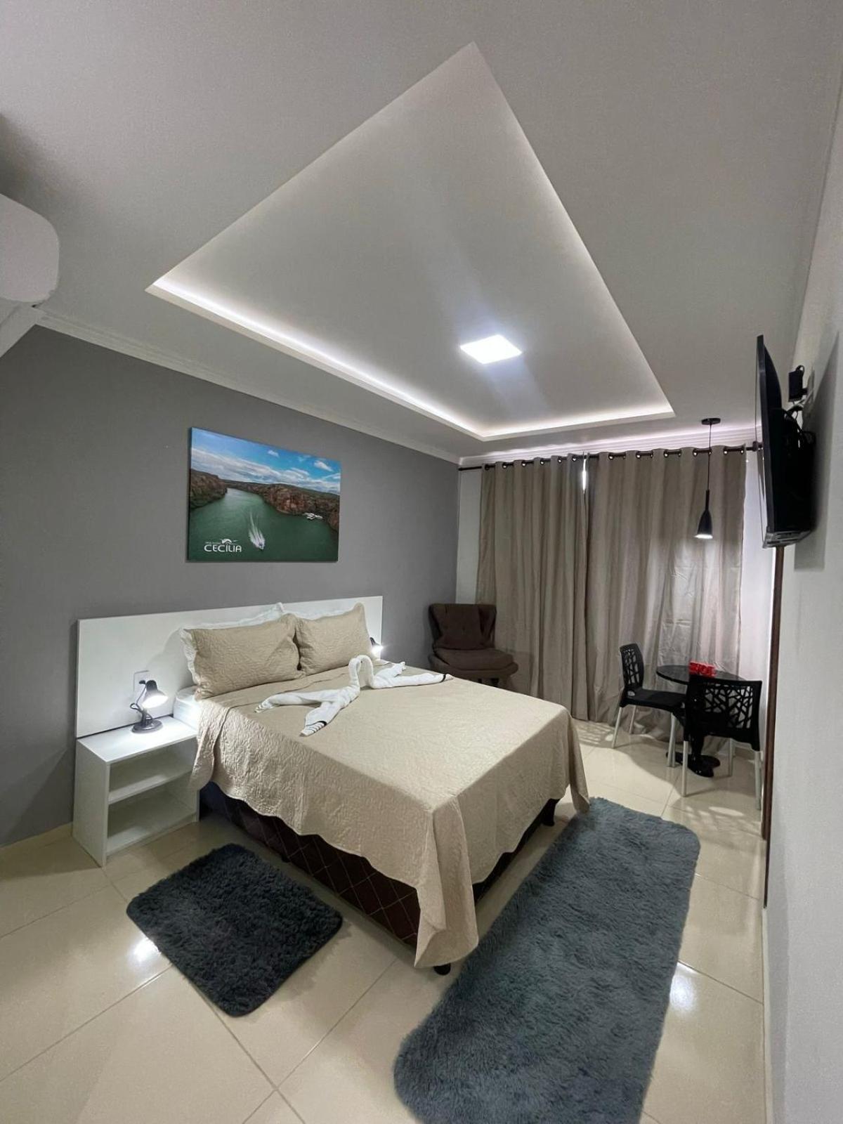 Suite with Hot Tub