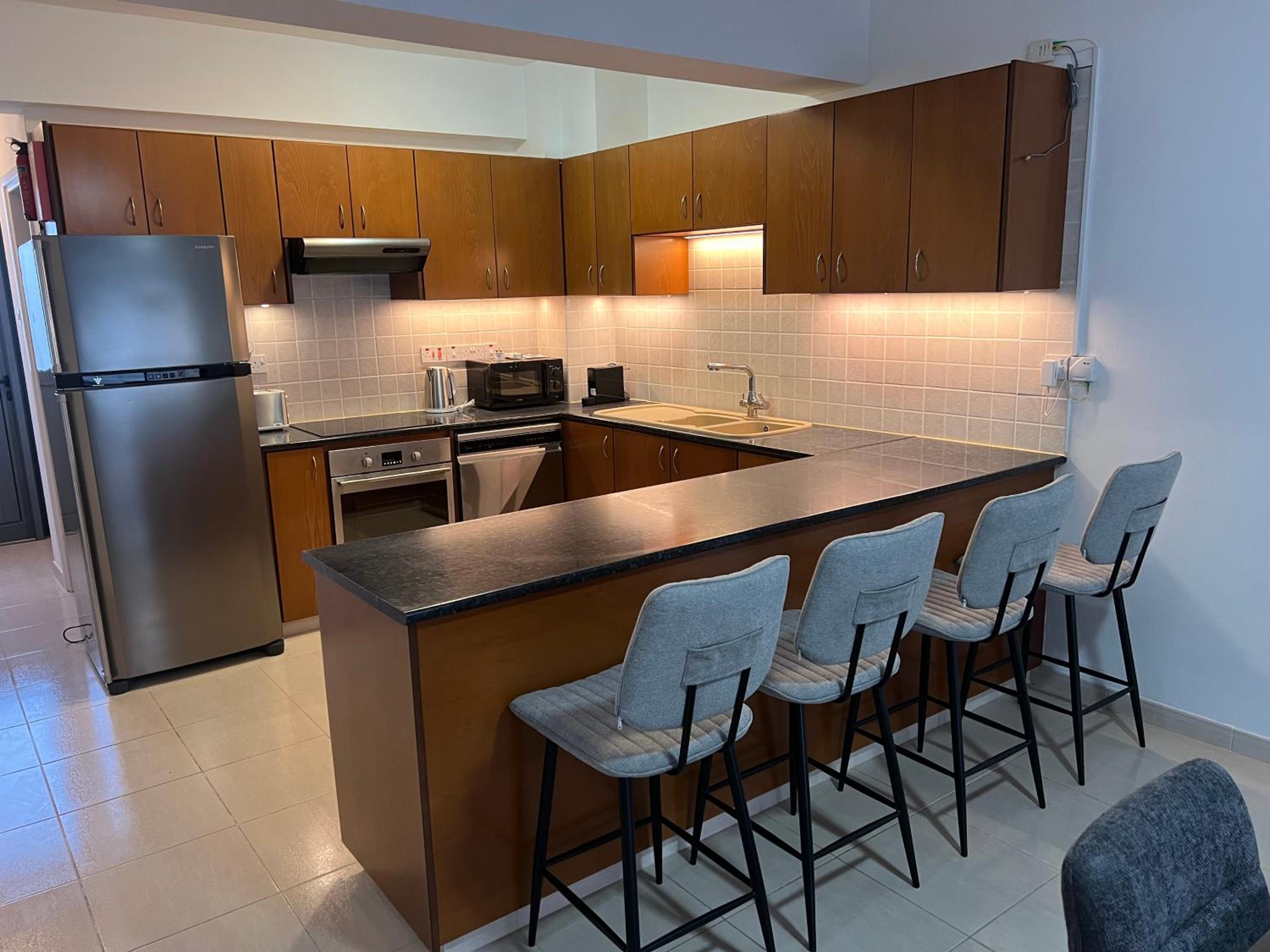 Superior Three-Bedroom Maisonette with Sea View and Large Private Patio