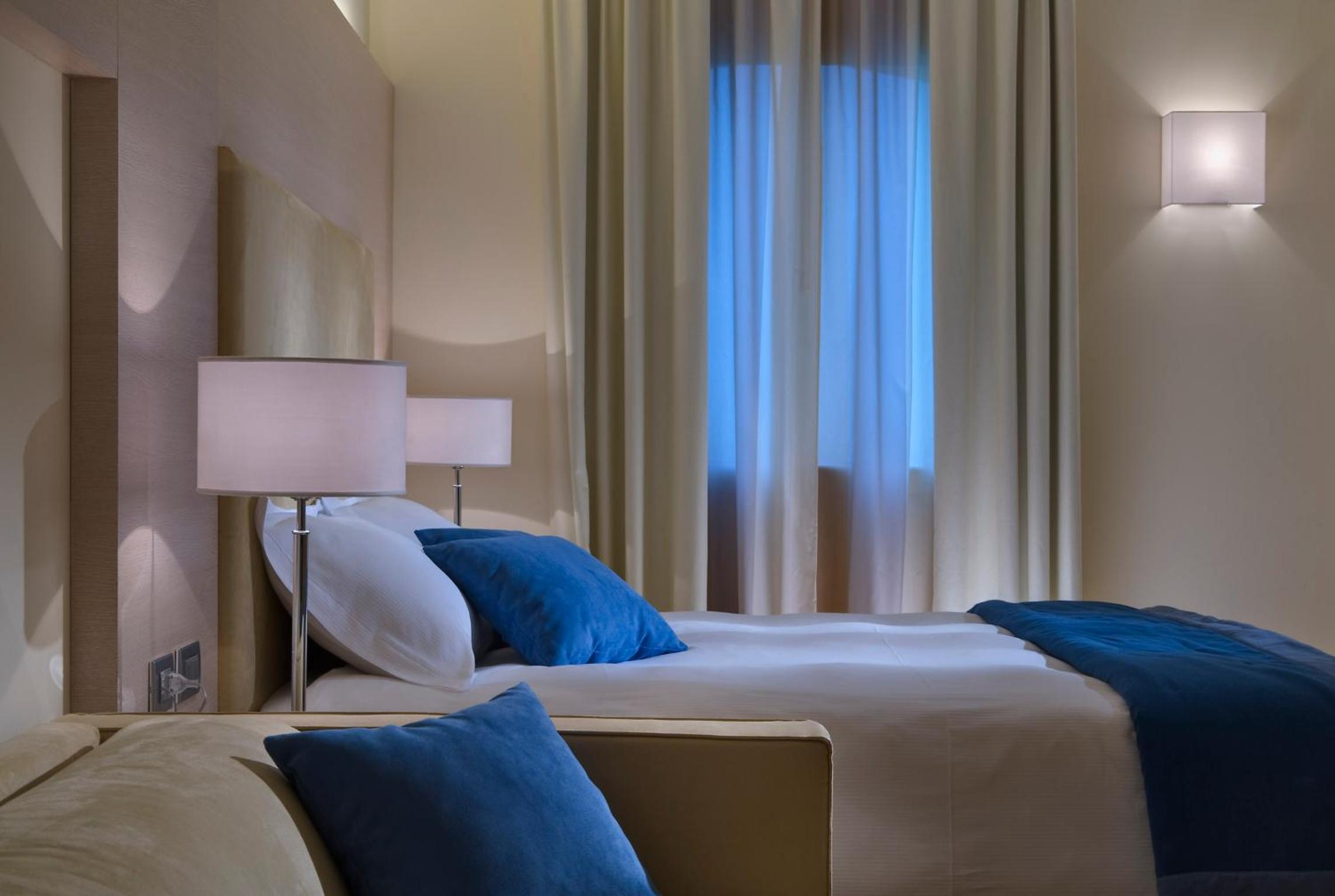 Junior Suite - Photo 2