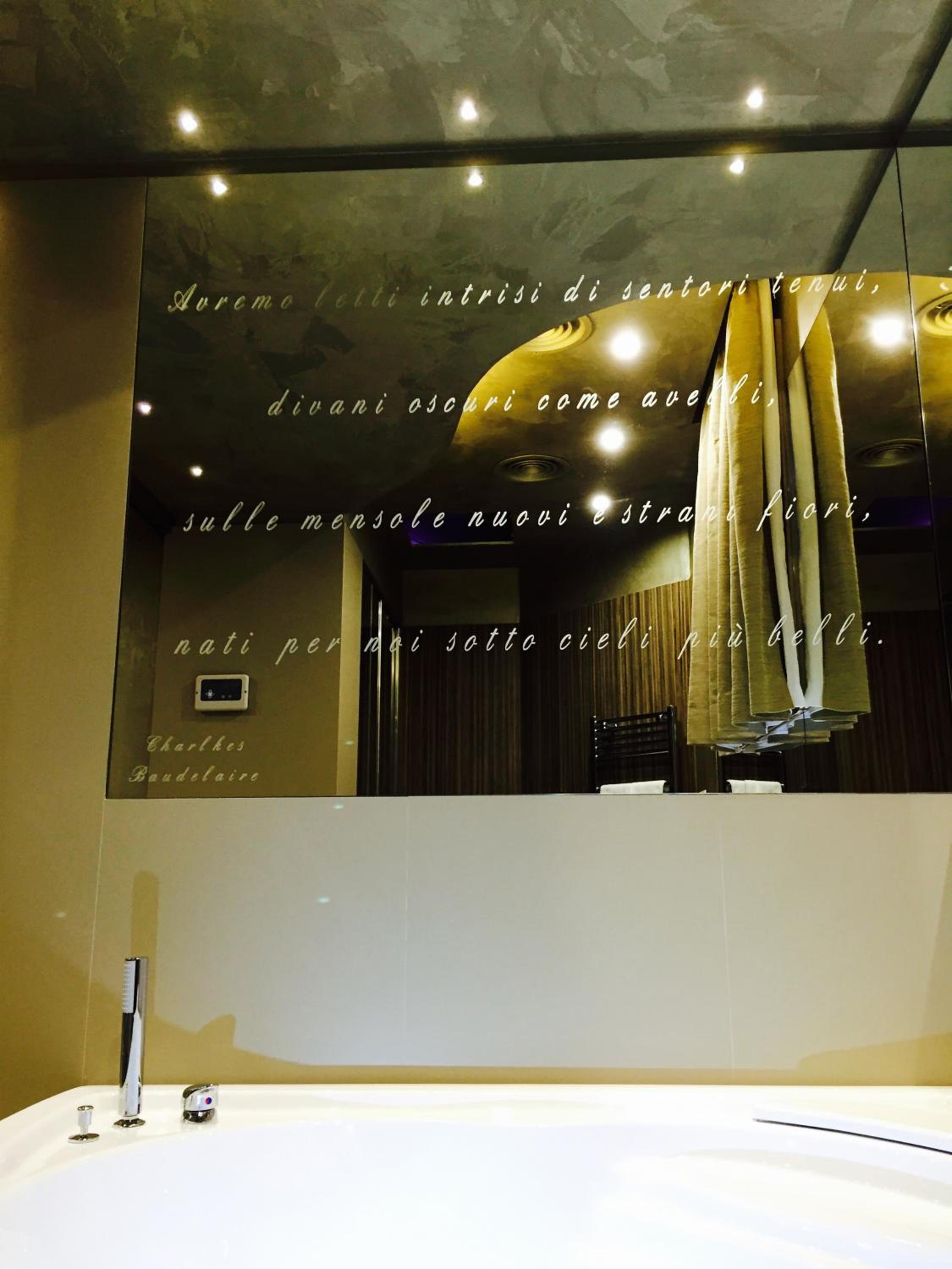 Royal Suite - Photo 5