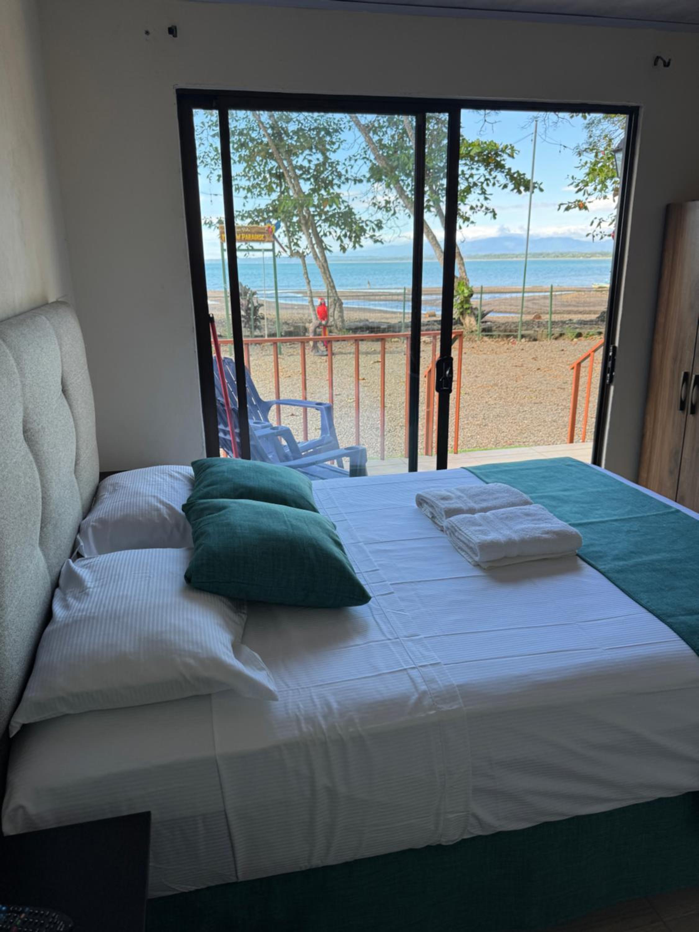 One-Bedroom Apartment - Oceanfront