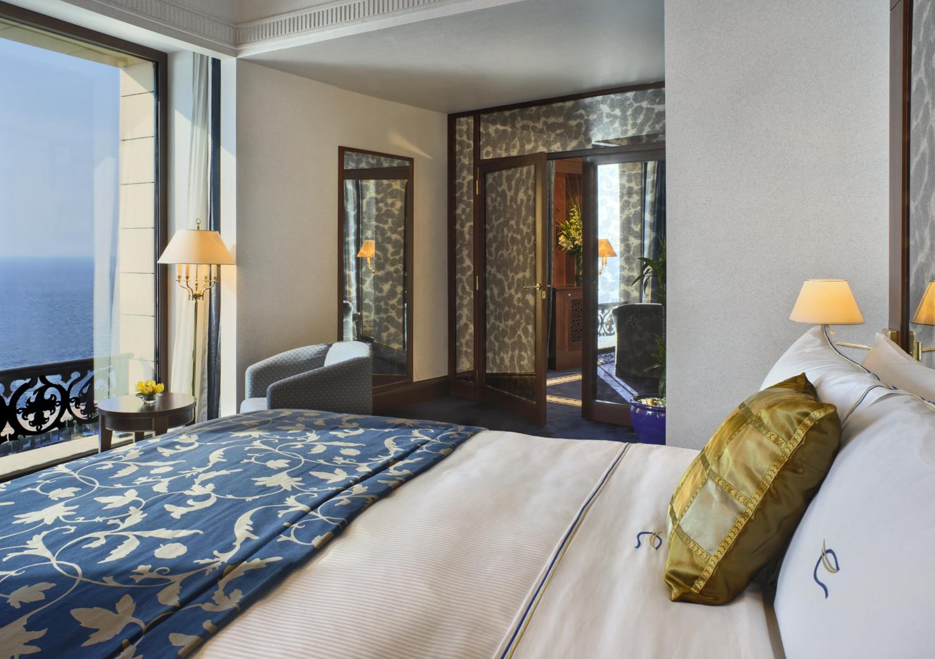 Rosewood Suite