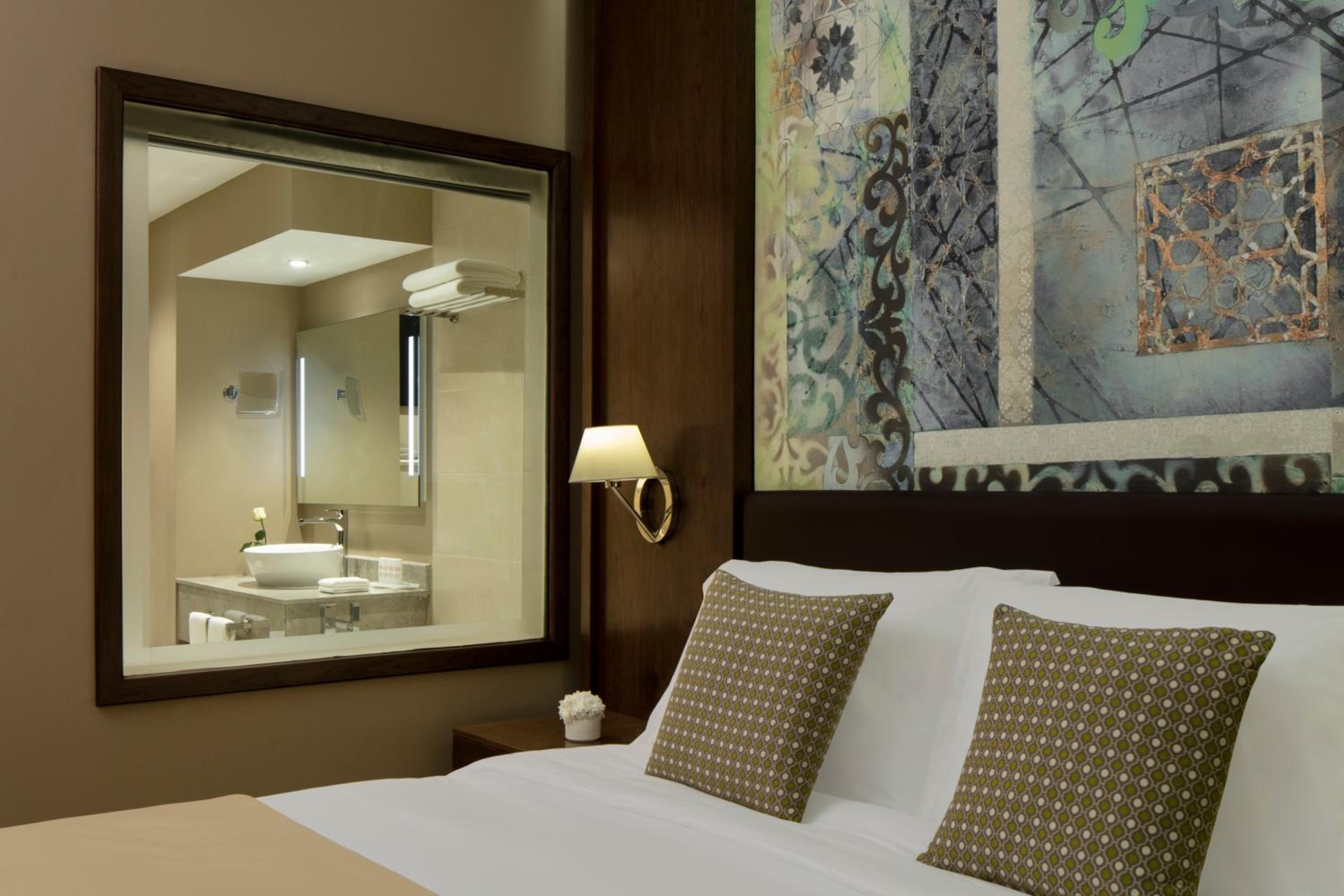 Executive Room photo 2