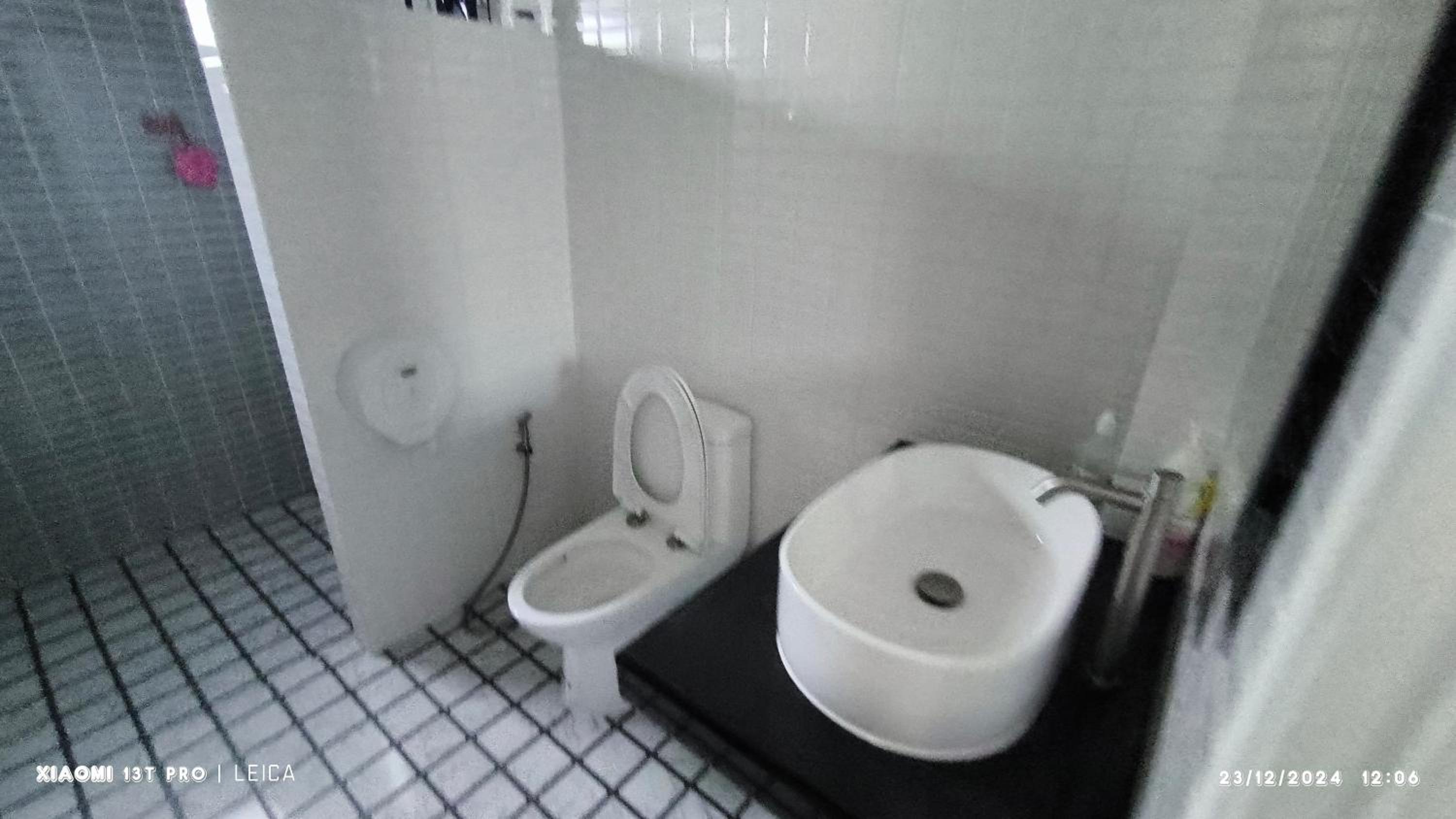 Two-Bedroom House - Photo 6