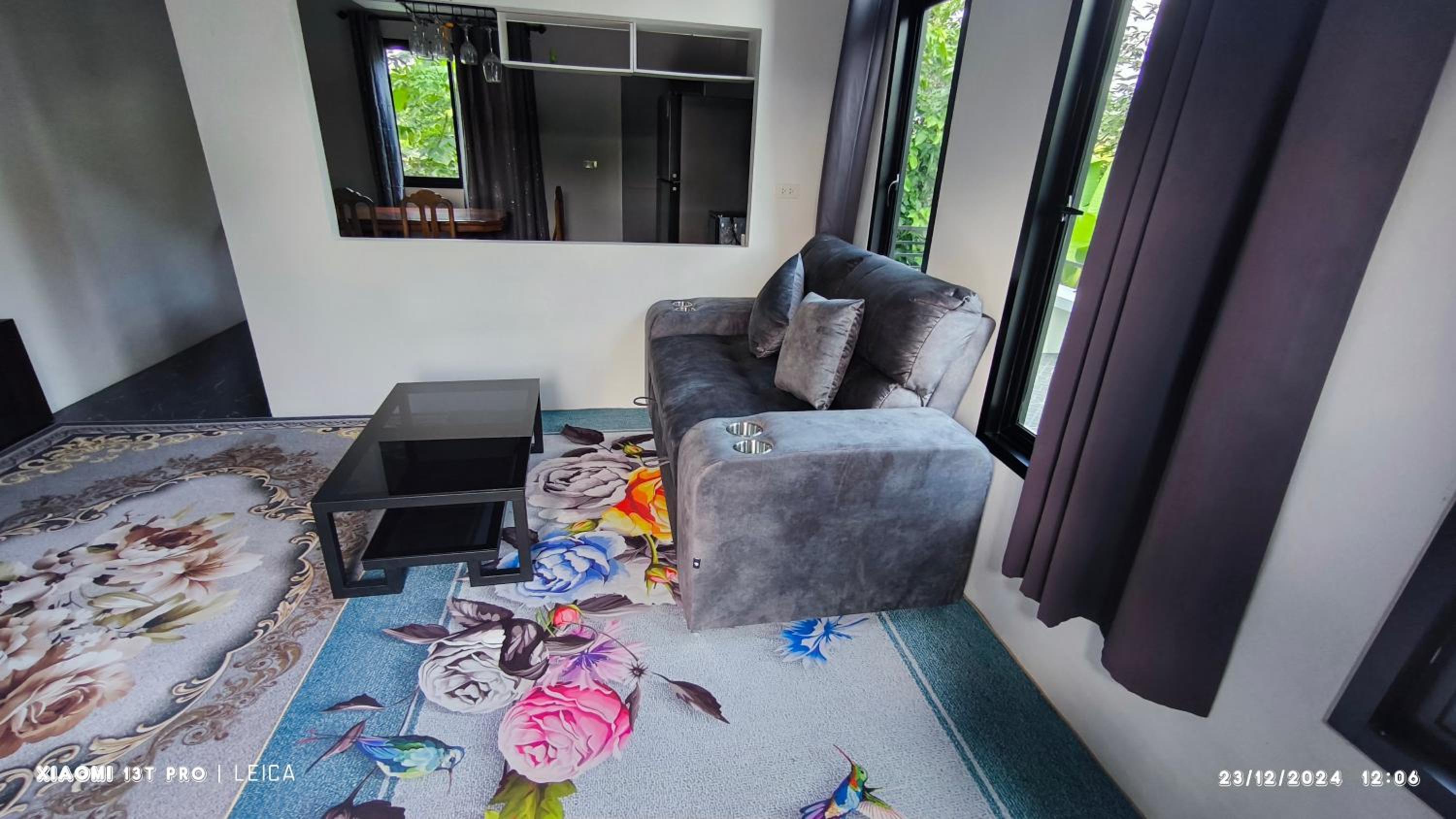 Two-Bedroom House - Photo 10