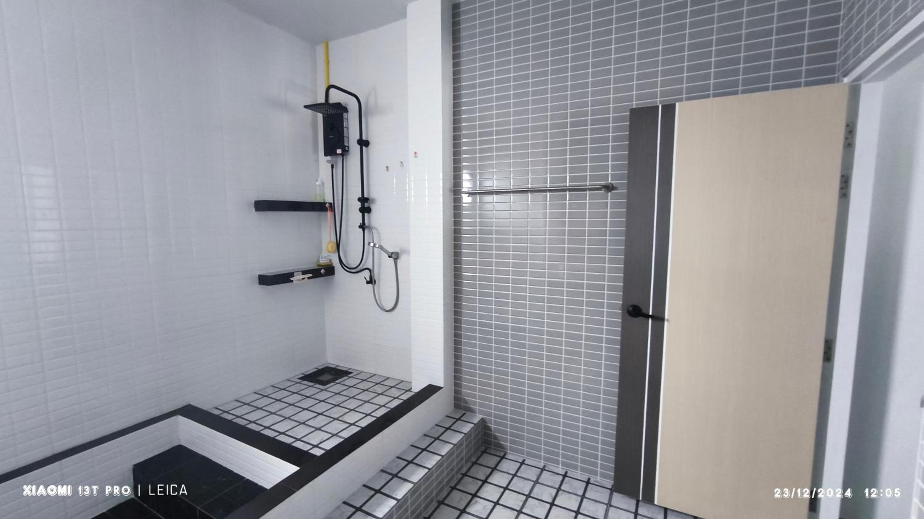 Two-Bedroom House - Photo 13