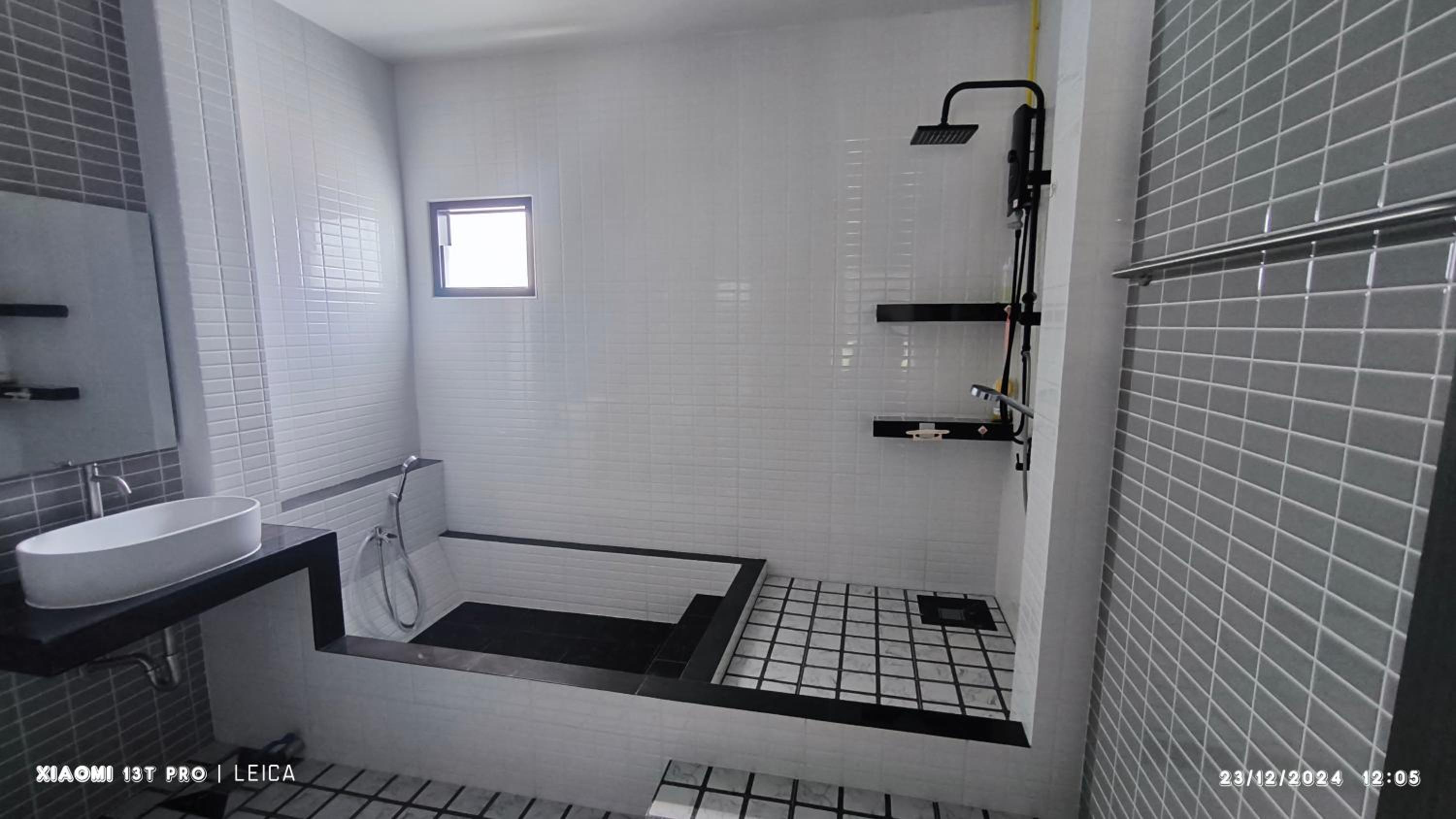 Two-Bedroom House - Photo 15