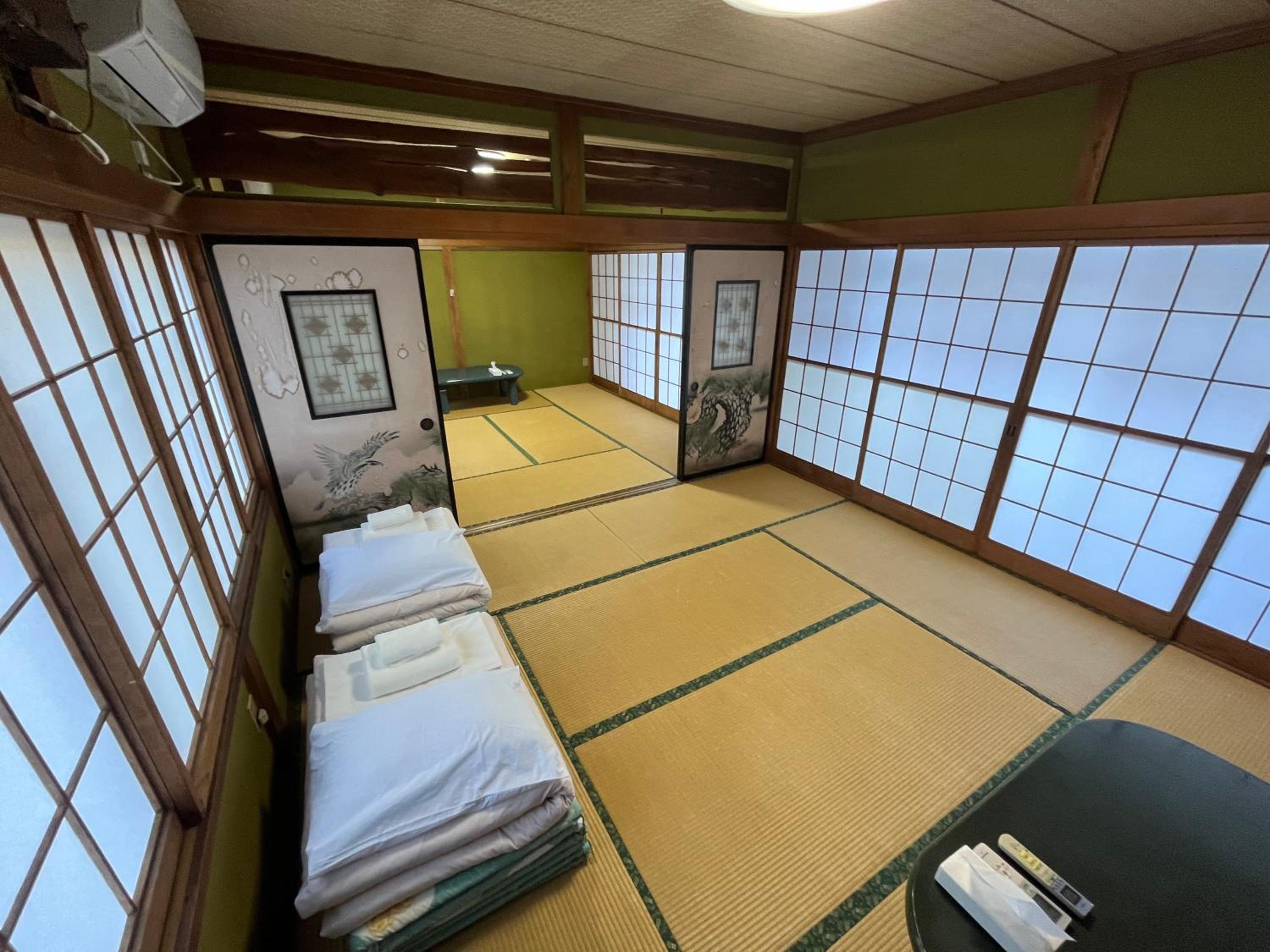 Mixed Dormitory Room photo 3