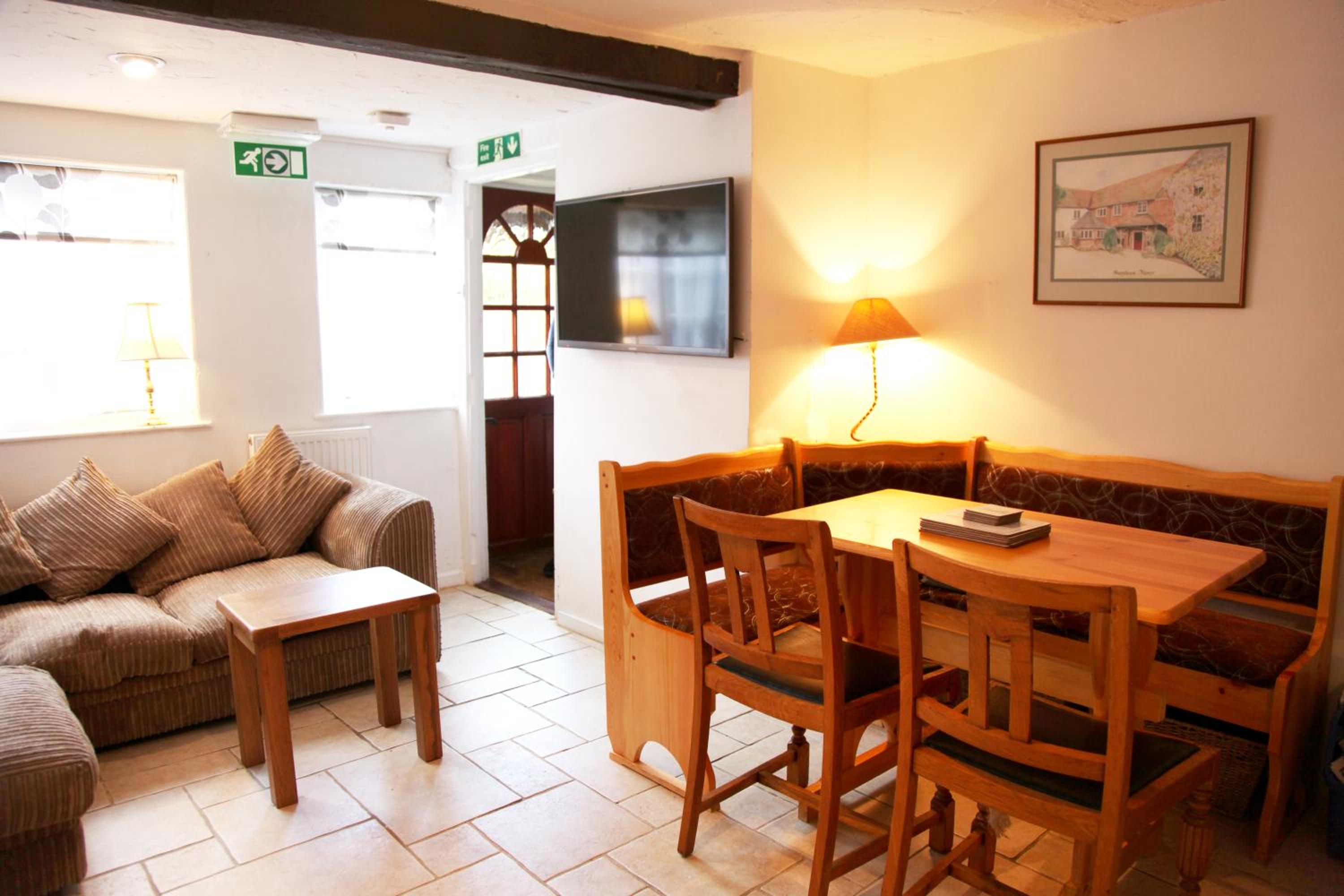 Twin Room with Park View photo 3