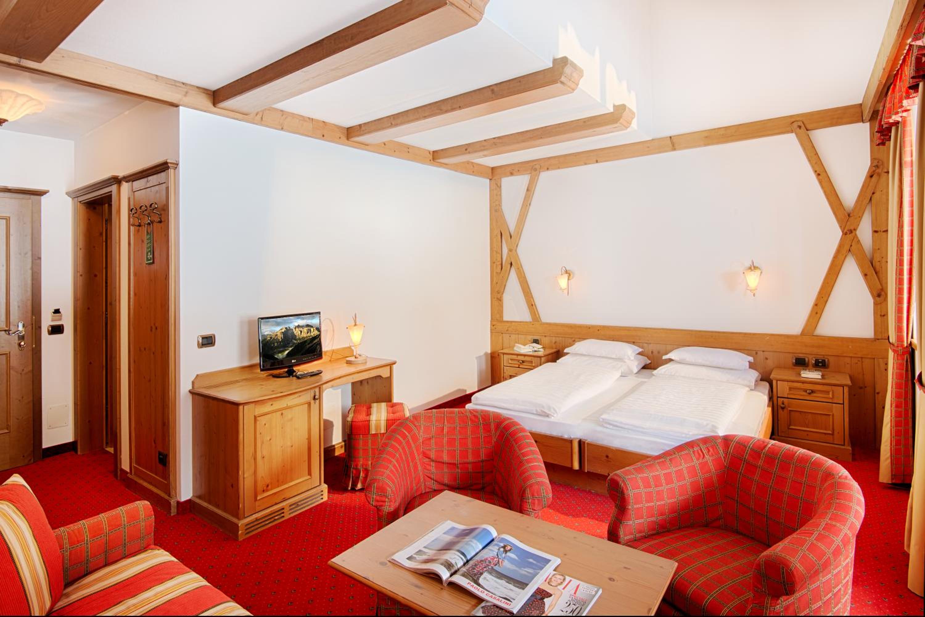 Double or Twin Room with Spa Access photo 1