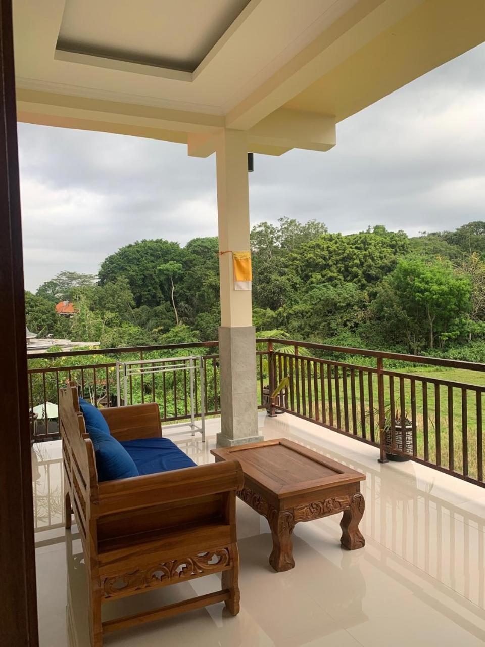Rooftop Deluxe Double Room with Monkey Forest View