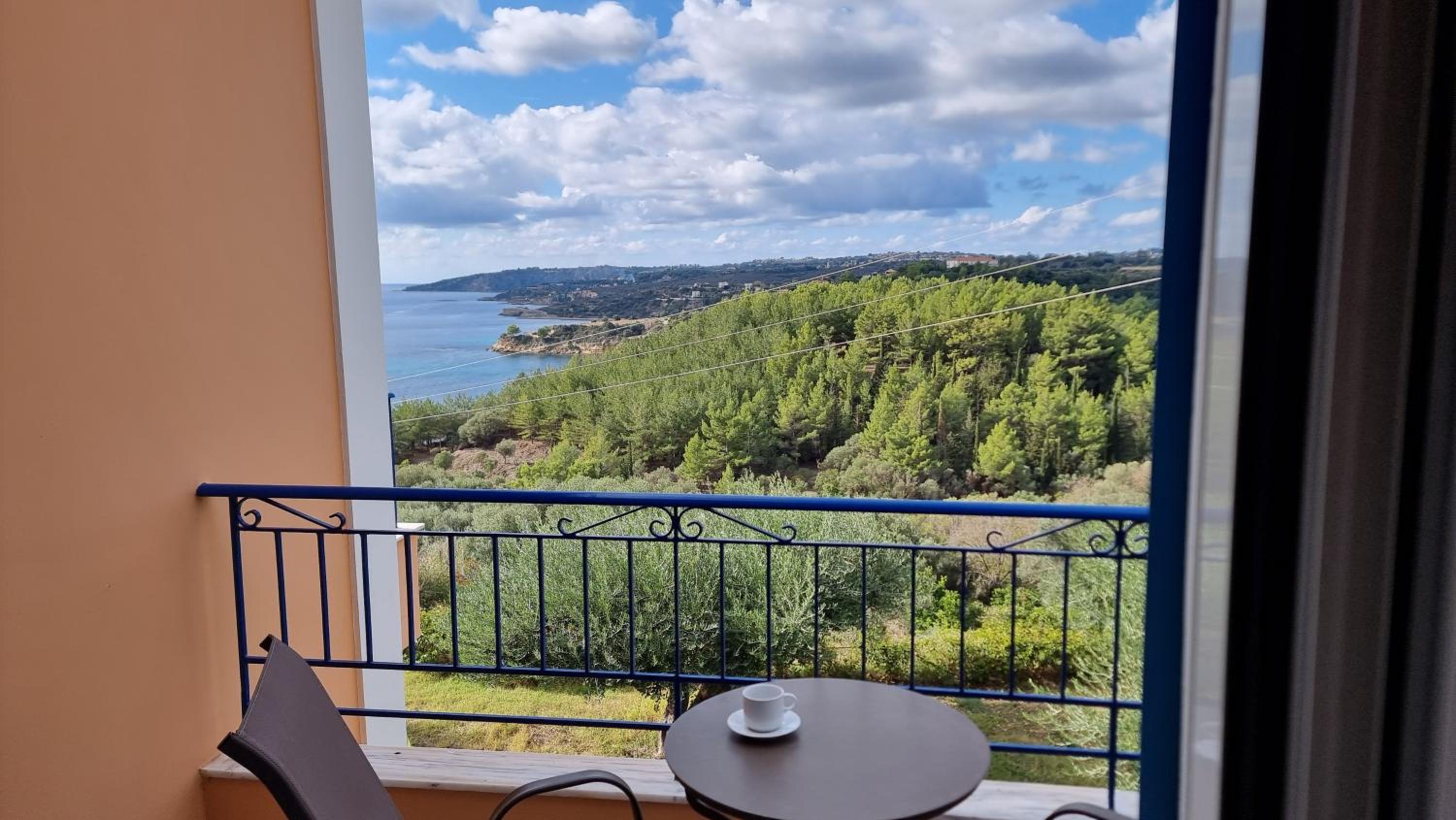 Studio with Balcony