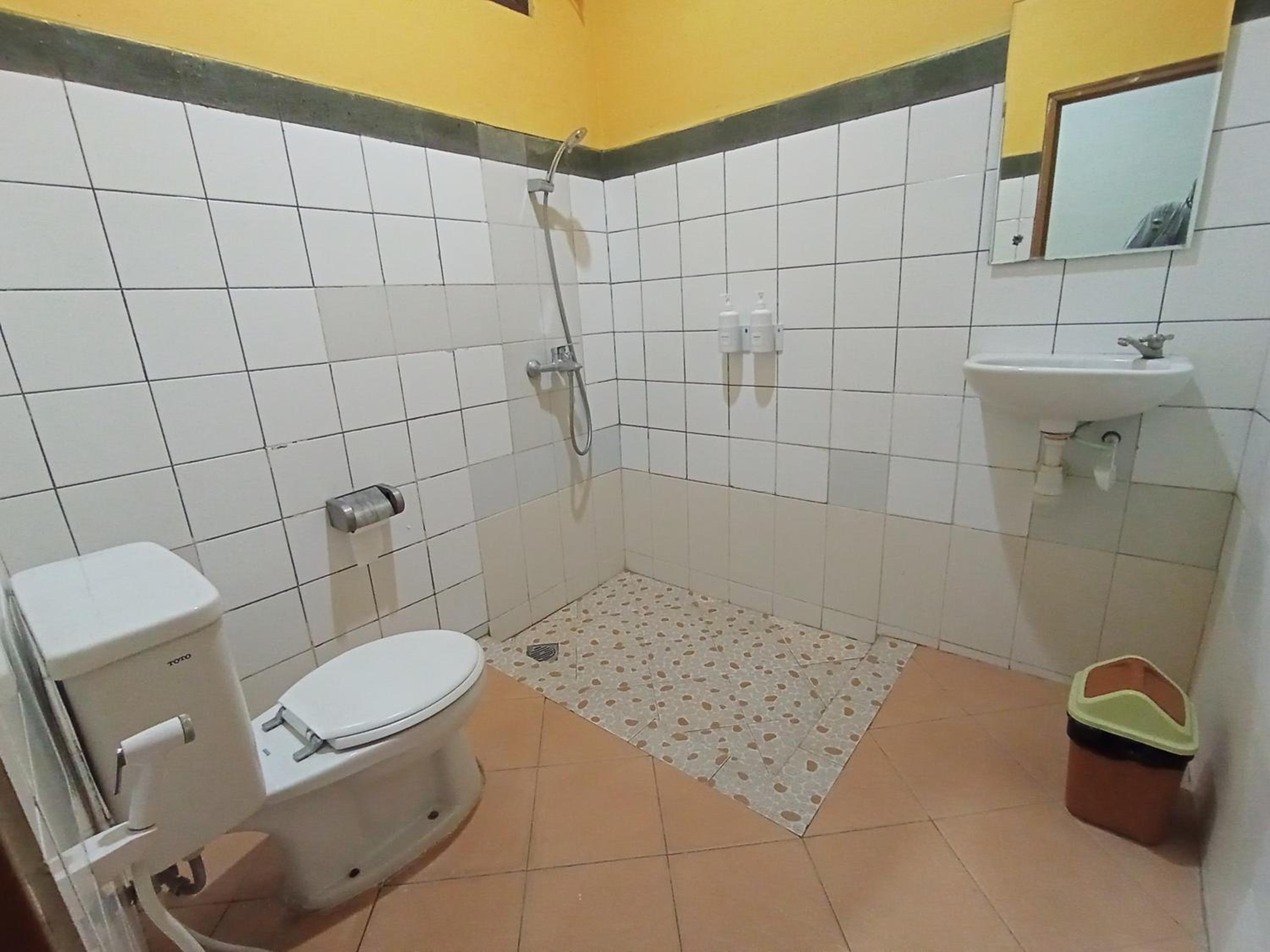 Deluxe Twin Room with Sea View photo 2