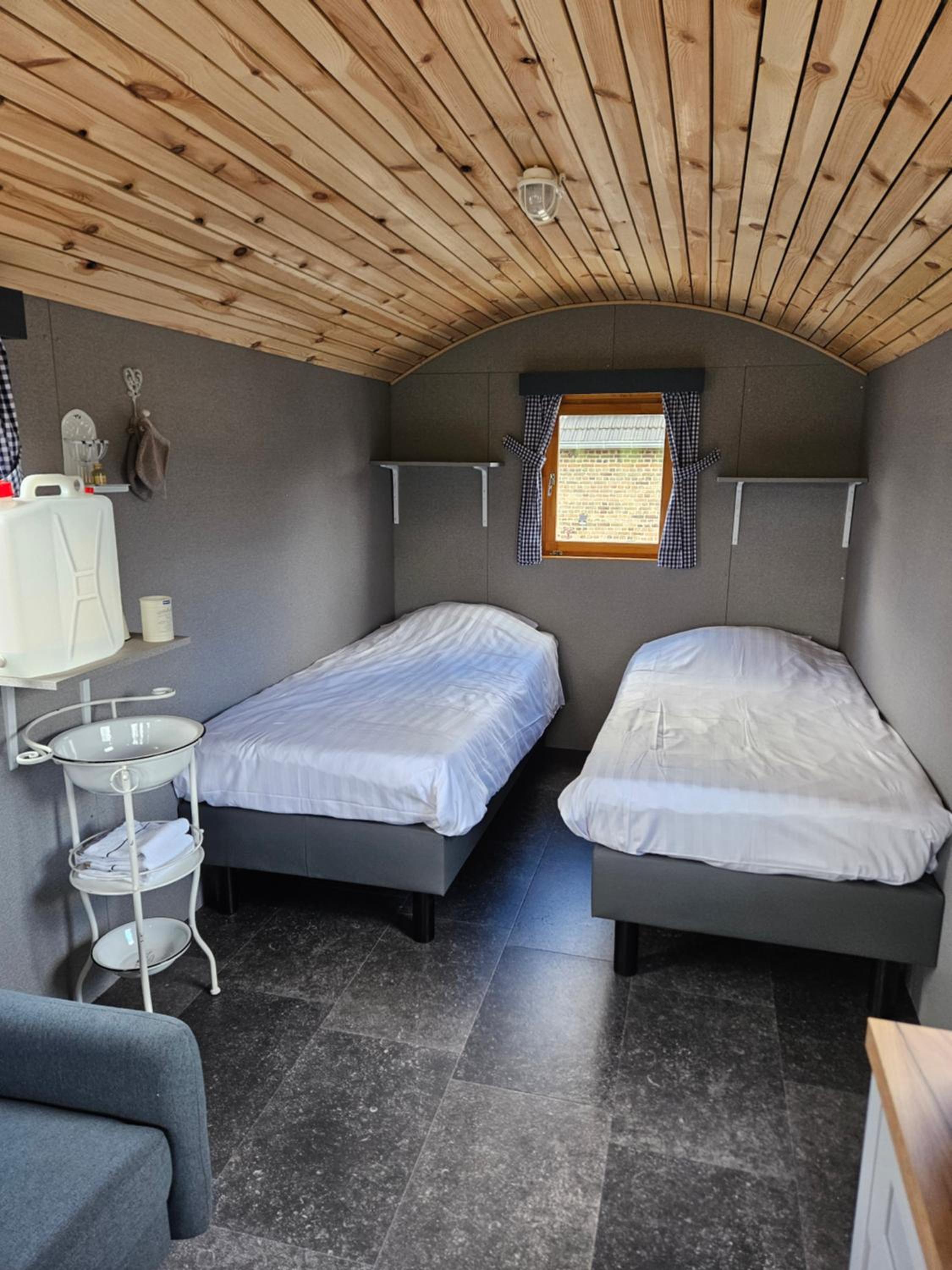 Caravan photo 3
