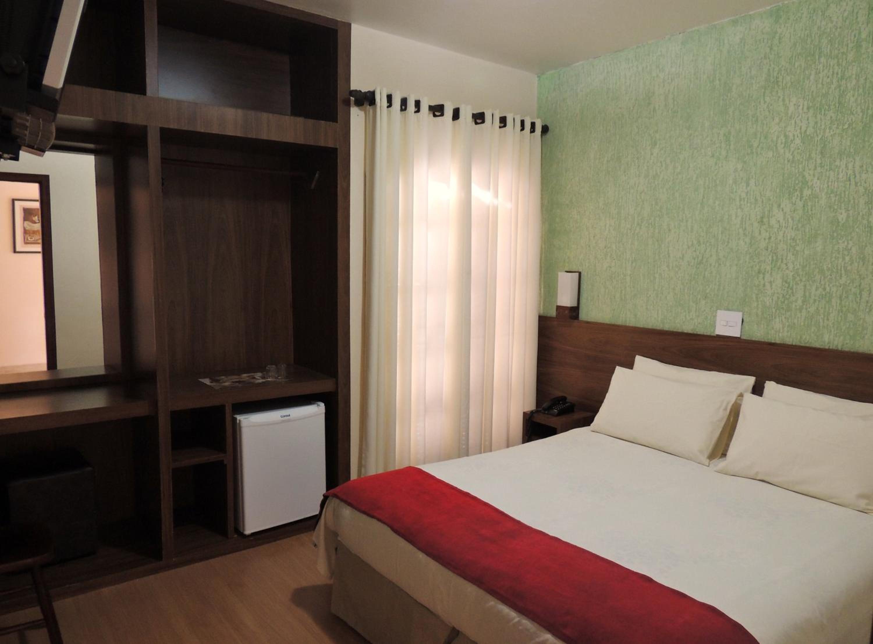 Standard Double or Twin Room photo 1
