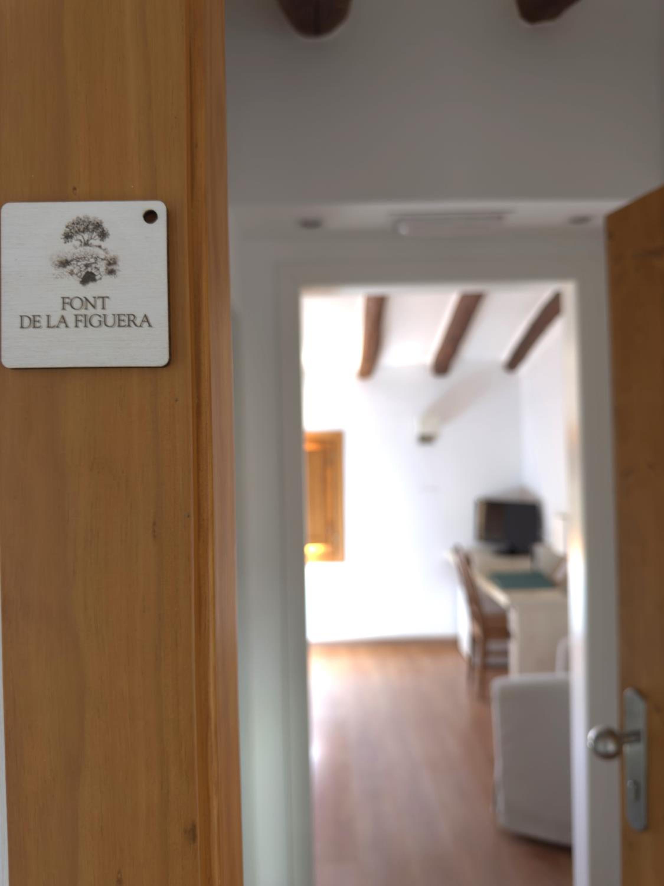 Double or Twin Room with Bathroom photo 2